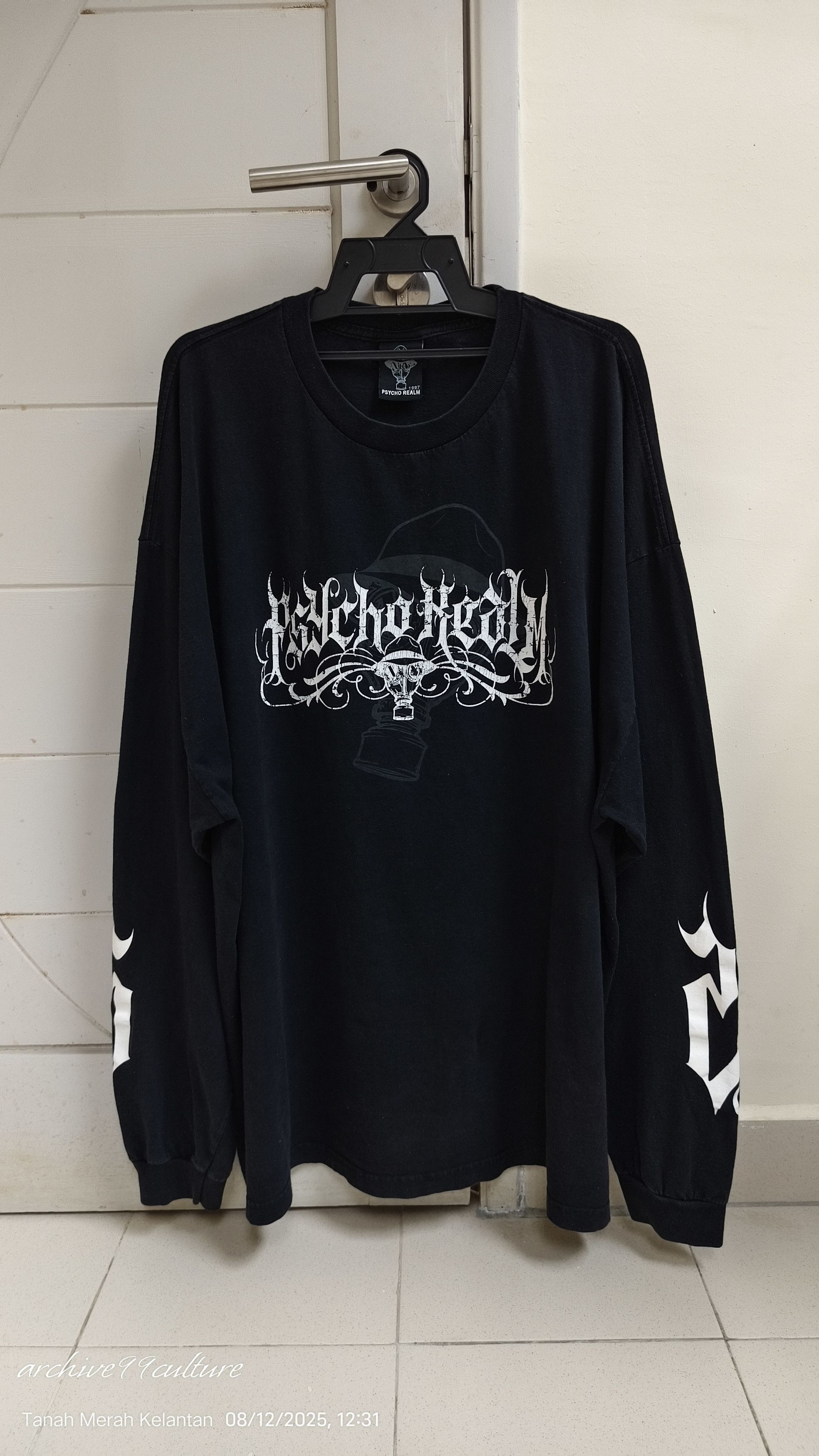 Vintage Psycho Realm Rock Band flame tee
