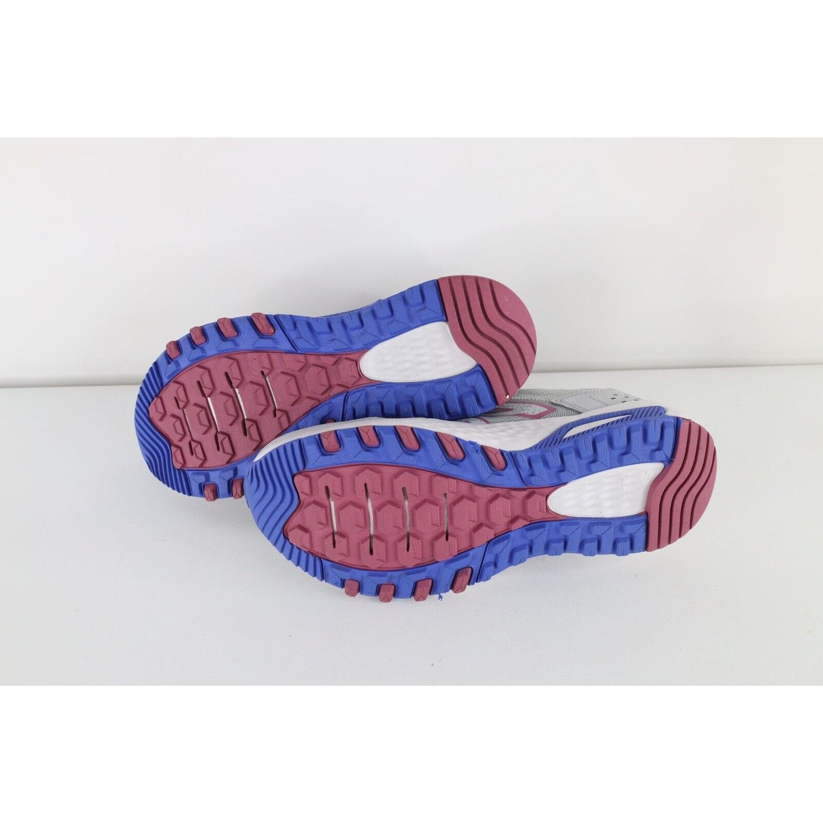 New Balance New Balance T410 Running Jogging Hiking Trail Shoes Size US 9.5 / IT 39.5 - 8 Thumbnail