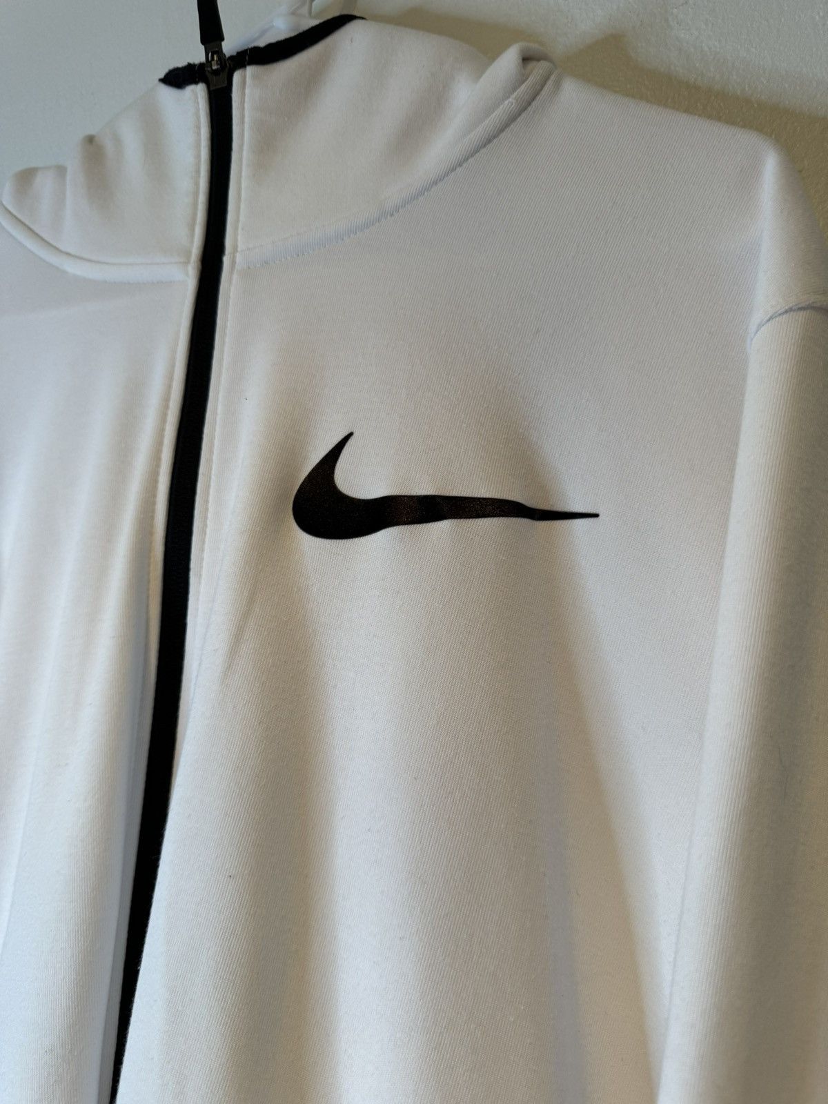 Nike Nike Dri-fit Showtime Full-zip Hoodie Men Size XXL White Size US XXL / EU 58 / 5 - 2 Thumbnail