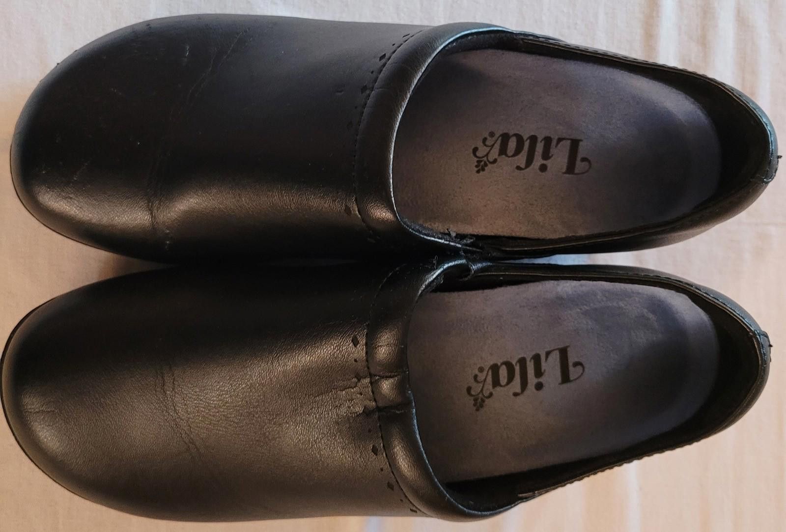 CLOSED Lila Sure Grip Clogs Womens Size 7 Black Size US 7 / IT 37 - 1 Thumbnail