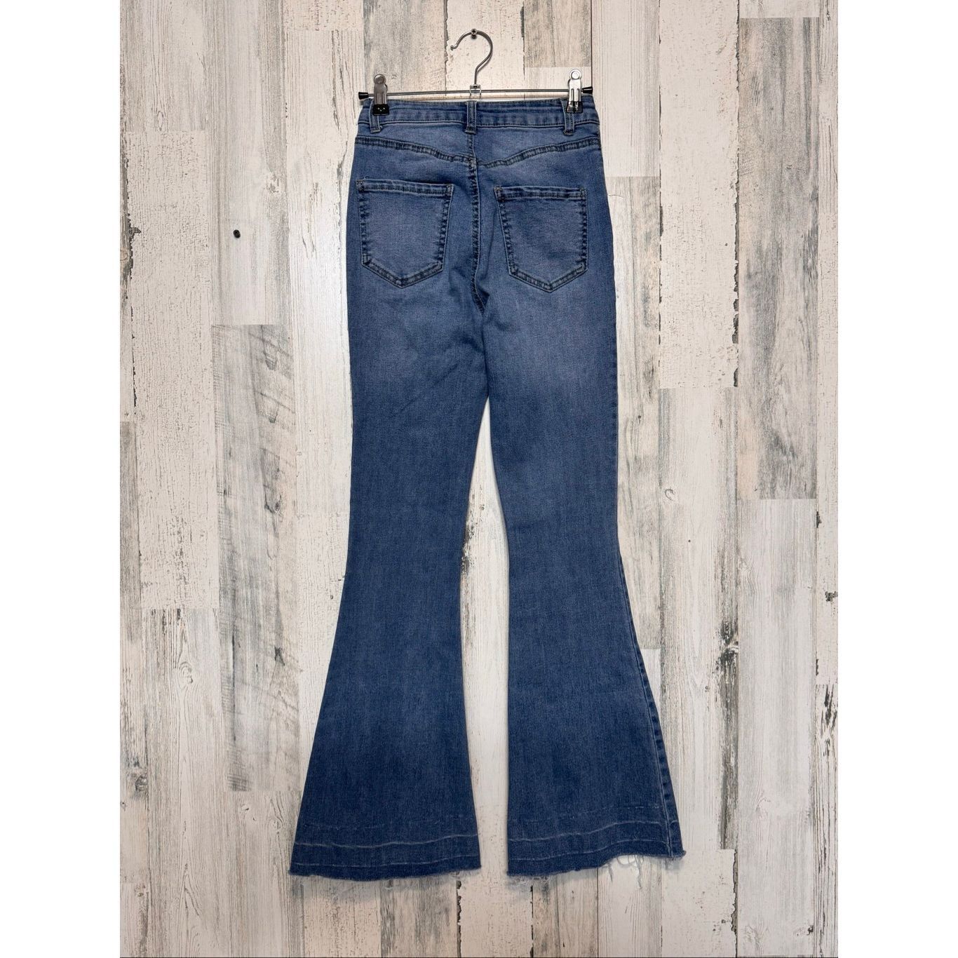 Other Refuge Women’s Medium Wash Flare Jeans Raw Hem – Size M Size 25" / US 0 / IT 36 - 4 Thumbnail