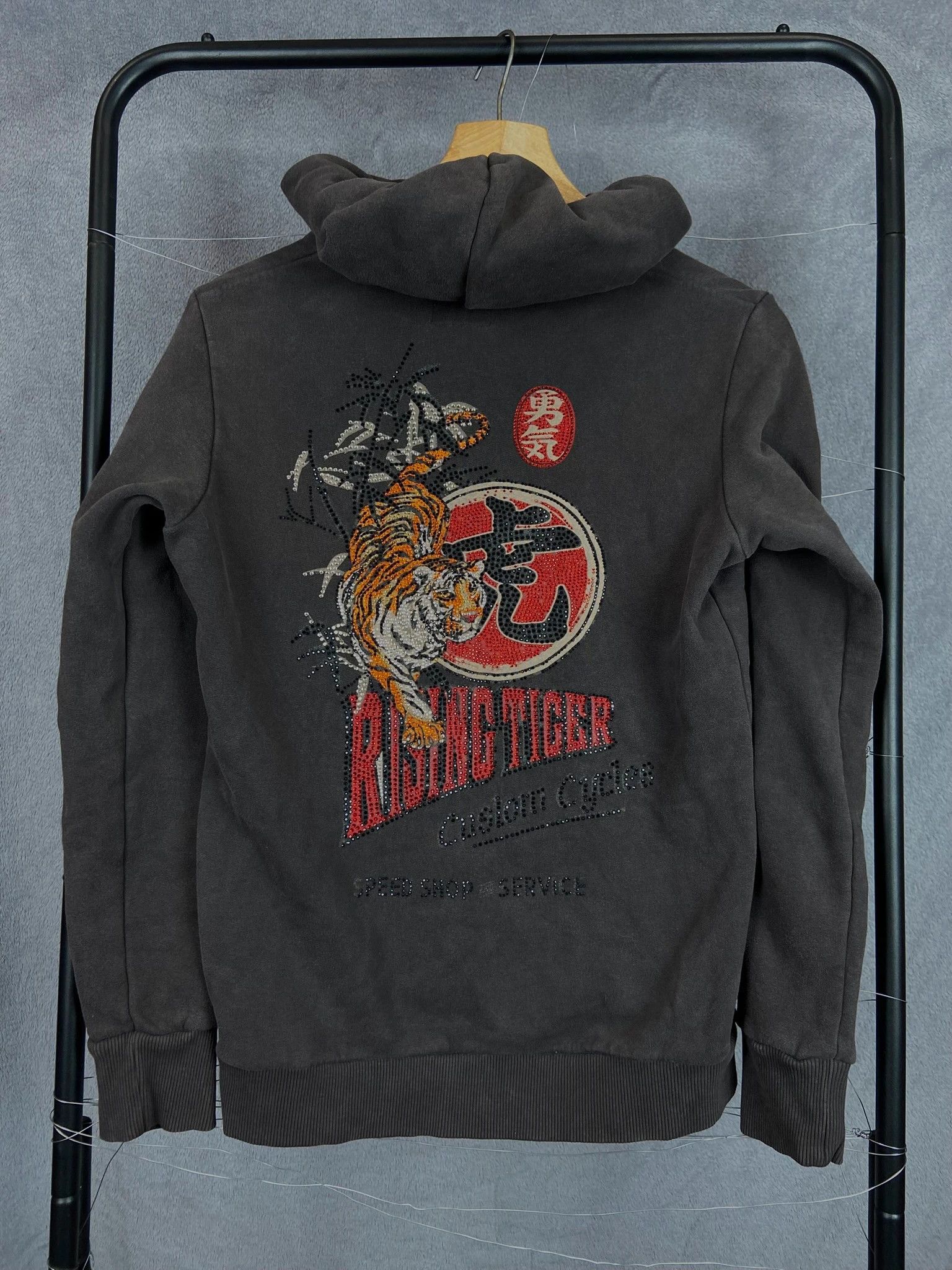 Superdry Superdry Tiger Hoodie Sequin Front Logo Y2K M Size M / US 6-8 / IT 42-44 - 2 Thumbnail