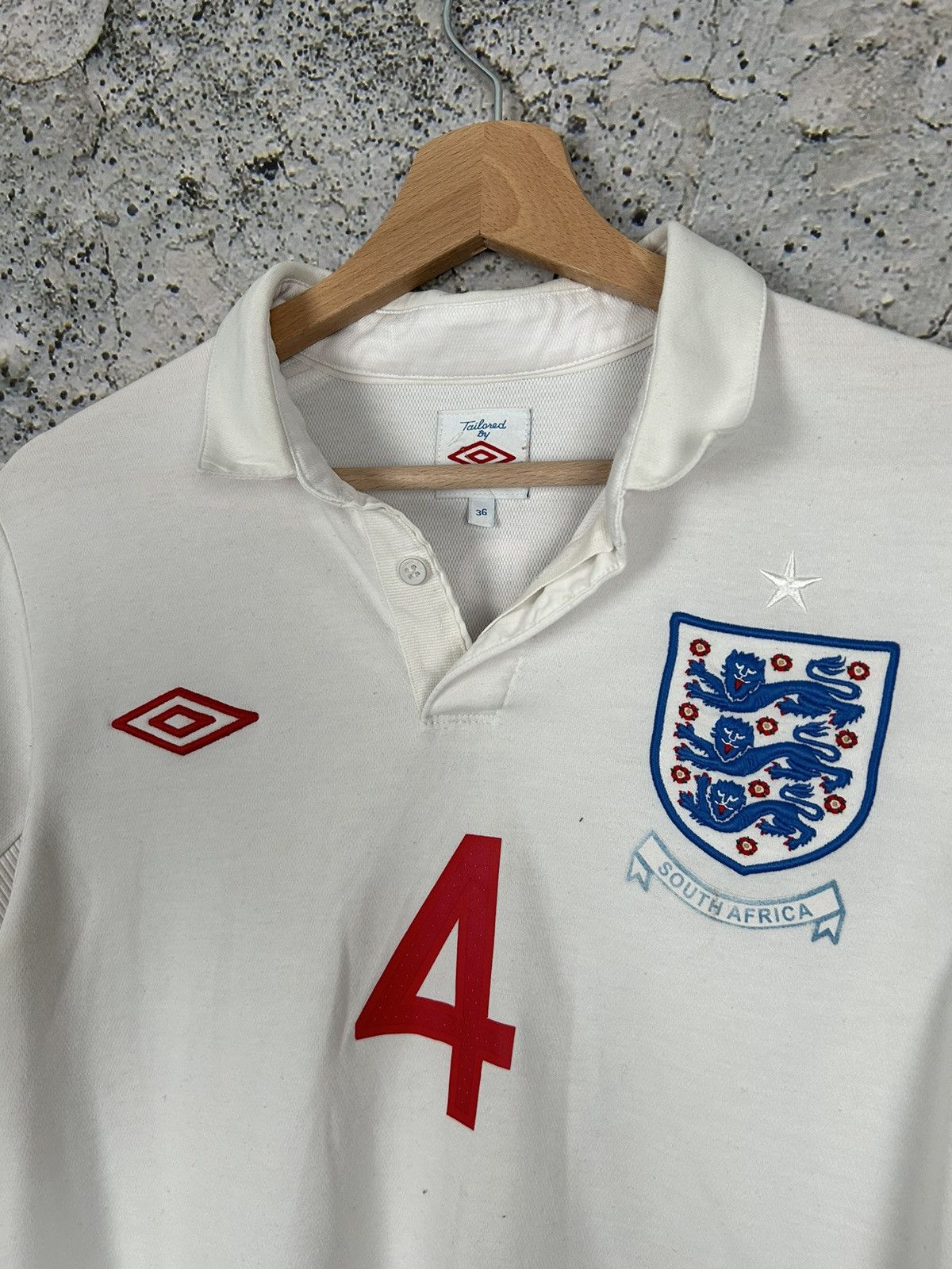 Umbro Vintage Gerrard England Soccer Jersey Football Umbro Size US M / EU 48-50 / 2 - 4 Thumbnail