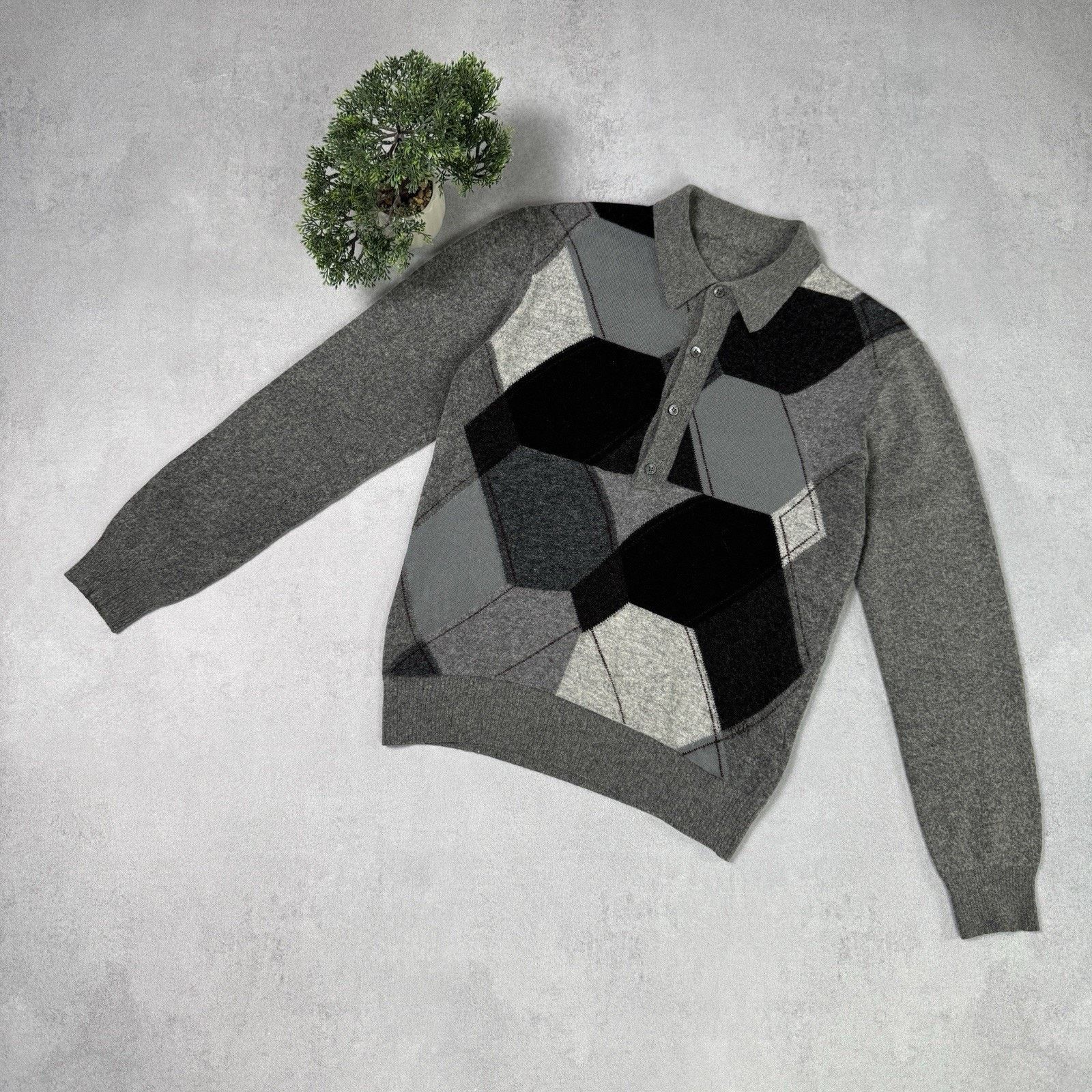 Dolce & Gabbana Dolce Gabbana Men Wool Collared Sweater Pollo Button Size M Size US M / EU 48-50 / 2 - 1 Thumbnail