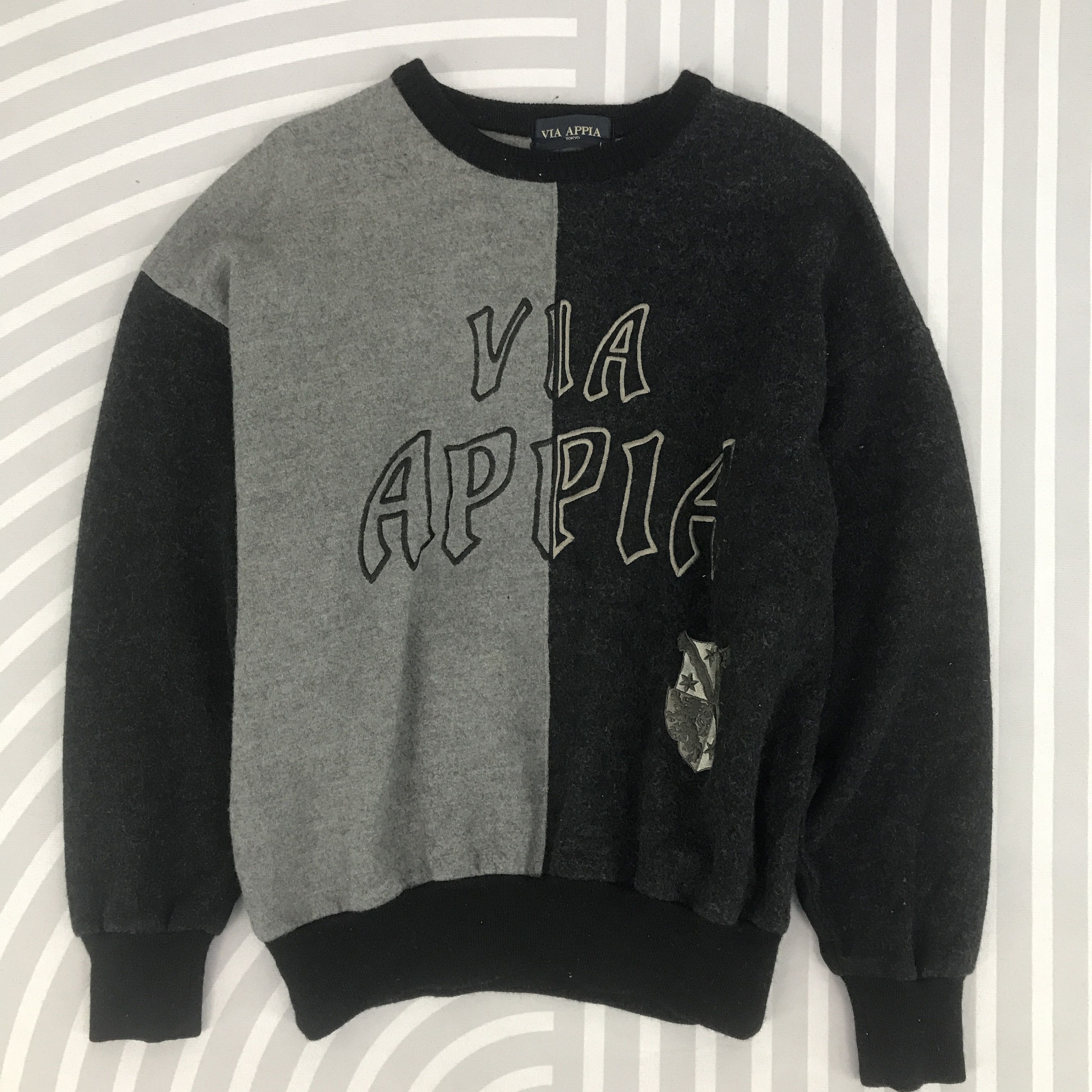 Japanese Brand × Vintage Vintage Via appila Japan design wool sweatshirt Size US L / EU 52-54 / 3 - 1 Thumbnail