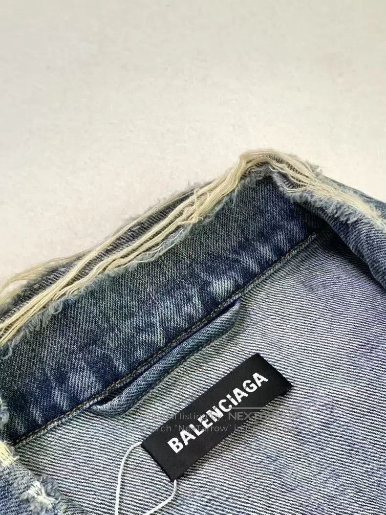 Balenciaga Balenciaga Back Logo Denim Jacket Size US S / EU 44-46 / 1 - 3 Thumbnail