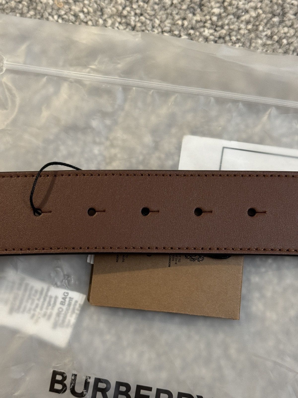 Burberry Burberry TB Logo Buckle Reversible Calf Leather Belt Size 38 - 11 Thumbnail