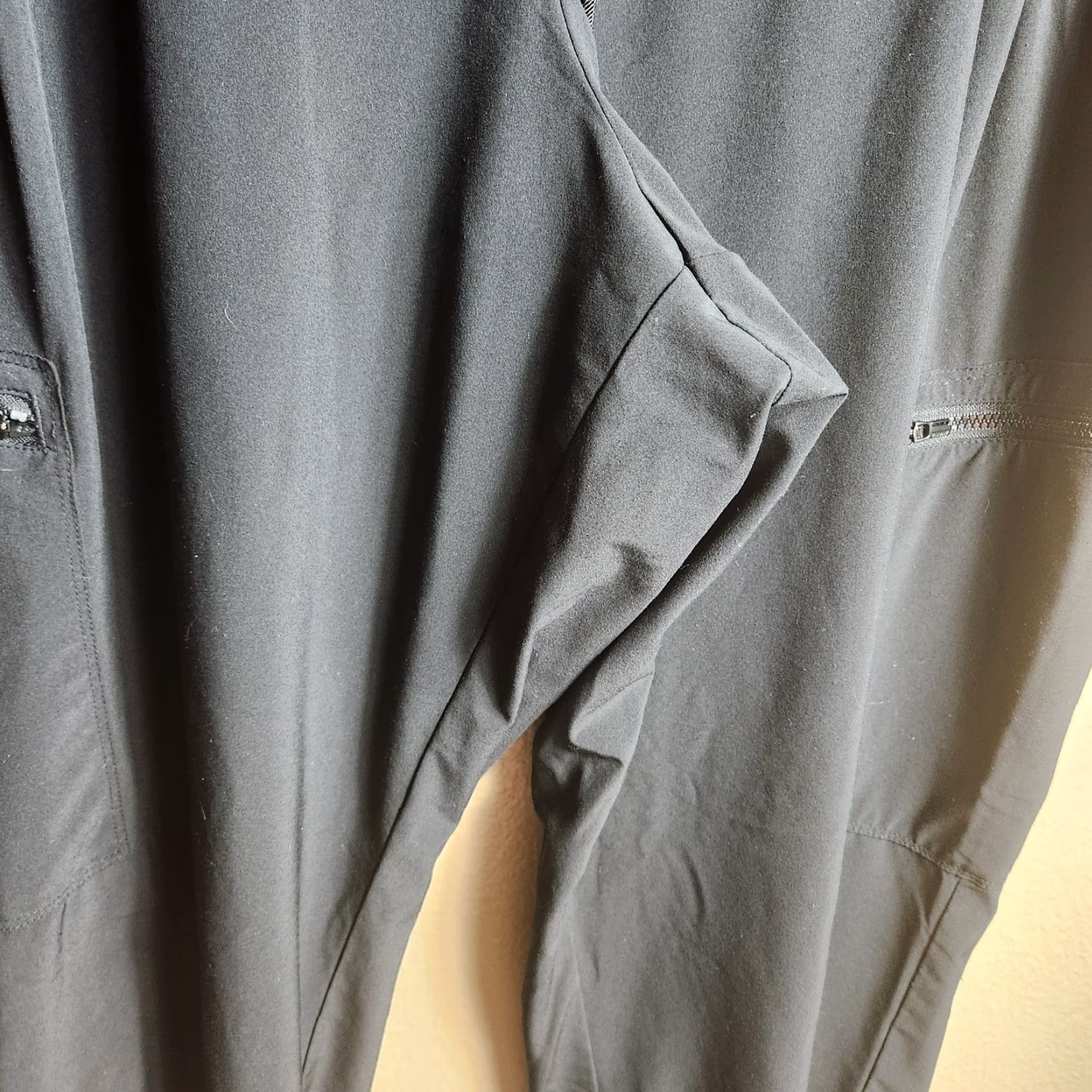 Athleta Athleta Womens 18 Black Venture Jogger Pant #566665 Size 40" / US 18 - 5 Thumbnail