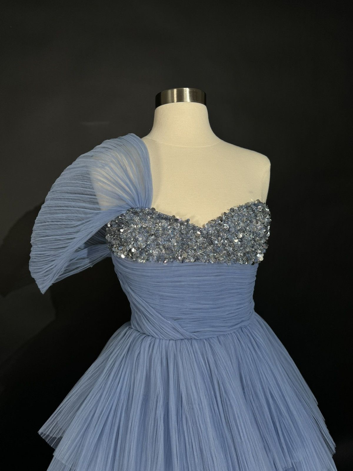 Other Brand New US 4 GEORGES HOBEIKA Blue Tiered Tulle Gown Size S / US 4 / IT 40 - 3 Thumbnail