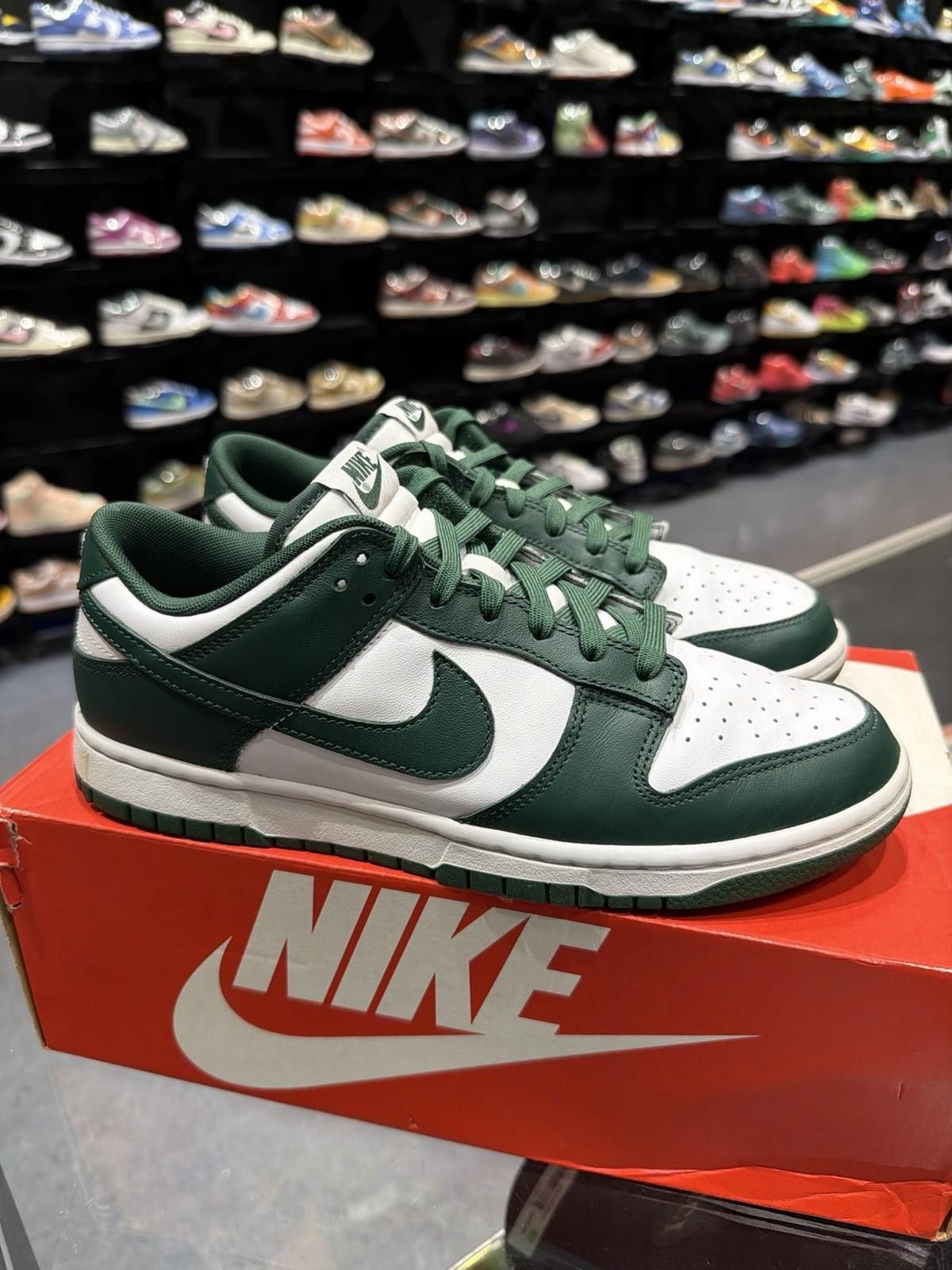 Nike Nike Dunk Low Michigan State Size 8.5 Preowned Authentic Size US 8.5 / EU 41-42 - 3 Thumbnail
