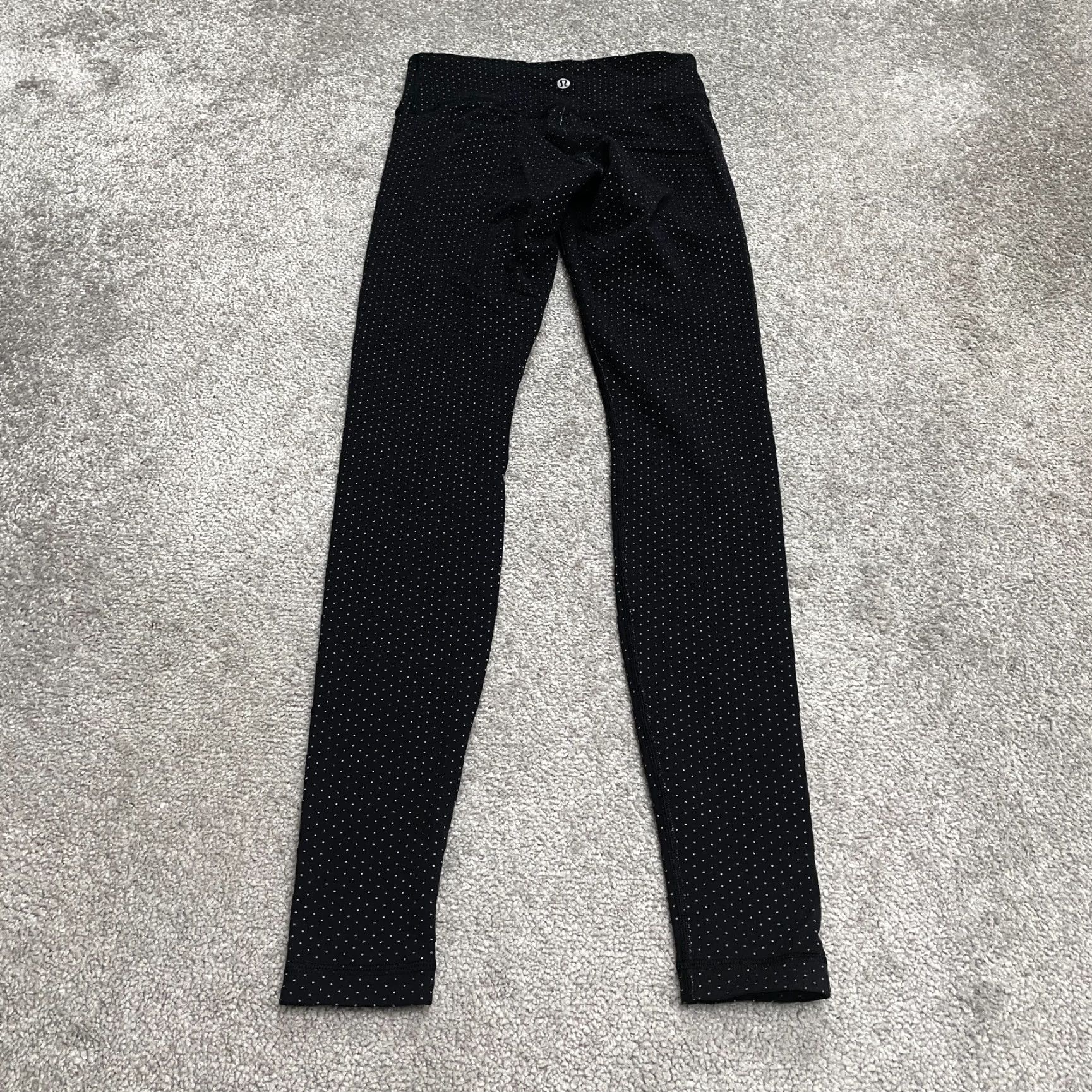 Lululemon Lululemon Compression Leggings Womens 4 Black Polka Dot Active Yoga Gym 24x30 Size 27" / US 4 / IT 40 - 2 Thumbnail