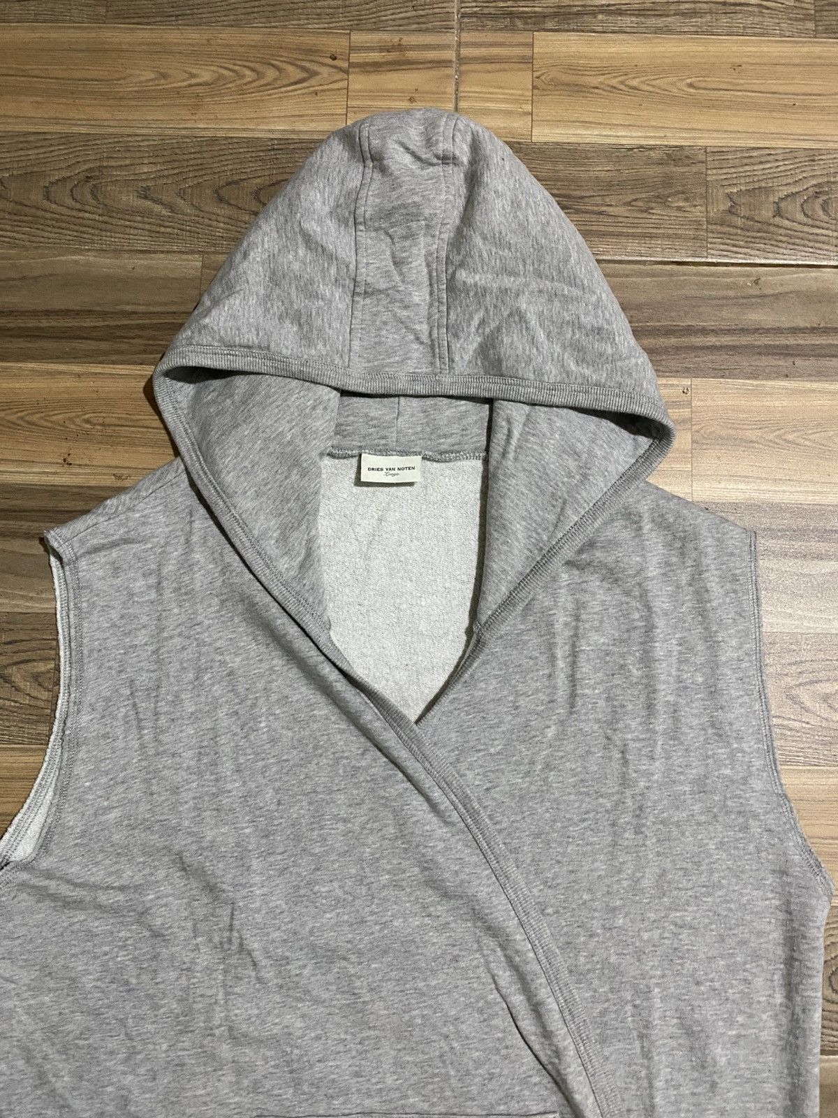 Dries Van Noten 💥NEED GONE💥 DRIES VAN NOTEN HOODIES SLEEVELESS KIMONO UNISEX Size US L / EU 52-54 / 3 - 5 Thumbnail