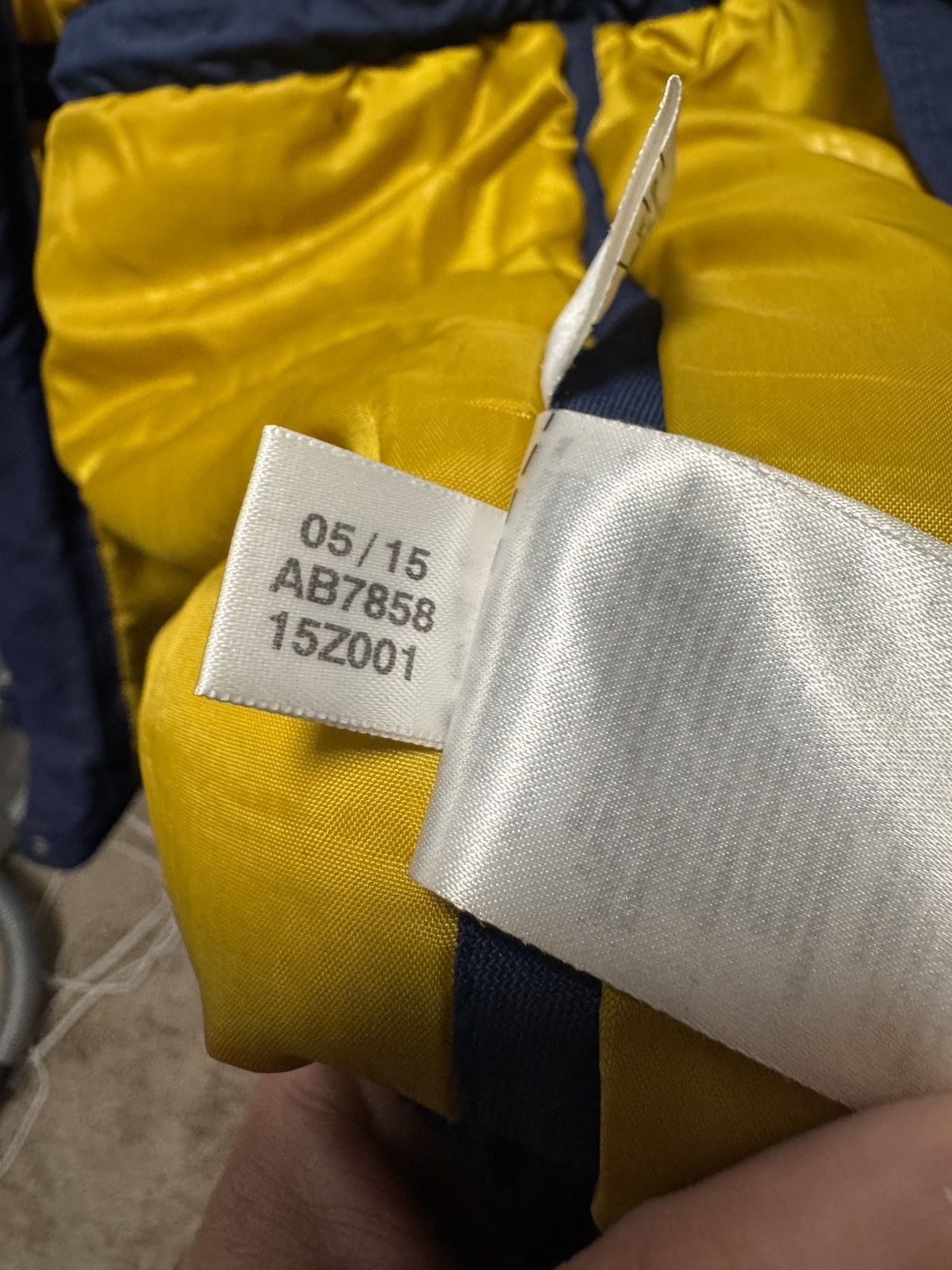 Adidas Adidas Parka Ab7858 2015 Size US M / EU 48-50 / 2 - 9 Thumbnail