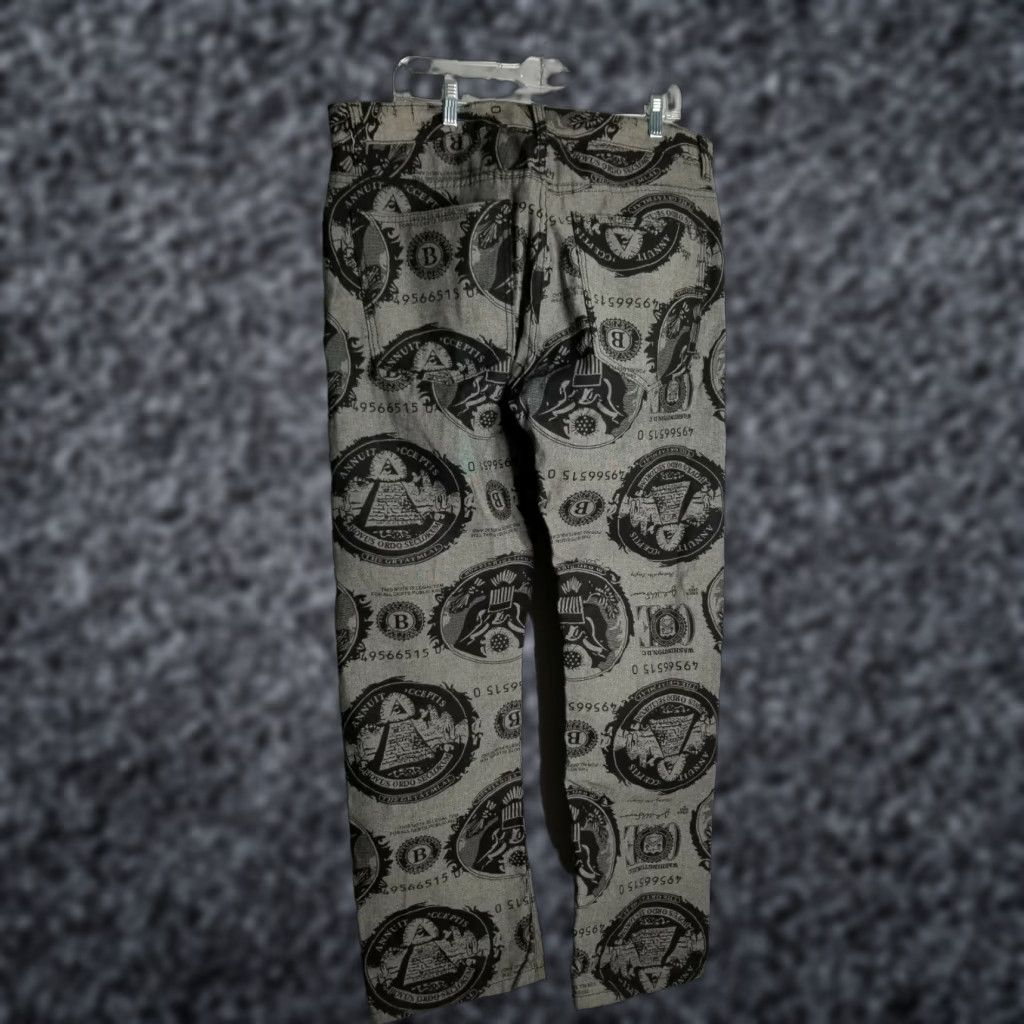 Jean Shop Mens 38 Young Rich & Famous NYC Dollar Bill Hip Hop Jeans Shirt Size US 38 / EU 54 - 1 Thumbnail