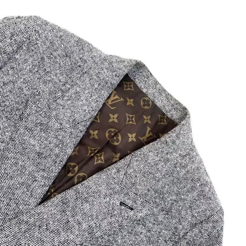 Louis Vuitton Louis Vuitton 24ss suit jacket with full print of presbyop Size XS / US 0-2 / IT 36-38 - 3 Thumbnail