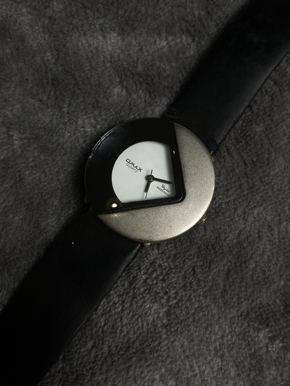 Vintage Futuristic Vintage Japanese Style Omax Quartz Watch Work100% Size ONE SIZE - 2 Thumbnail
