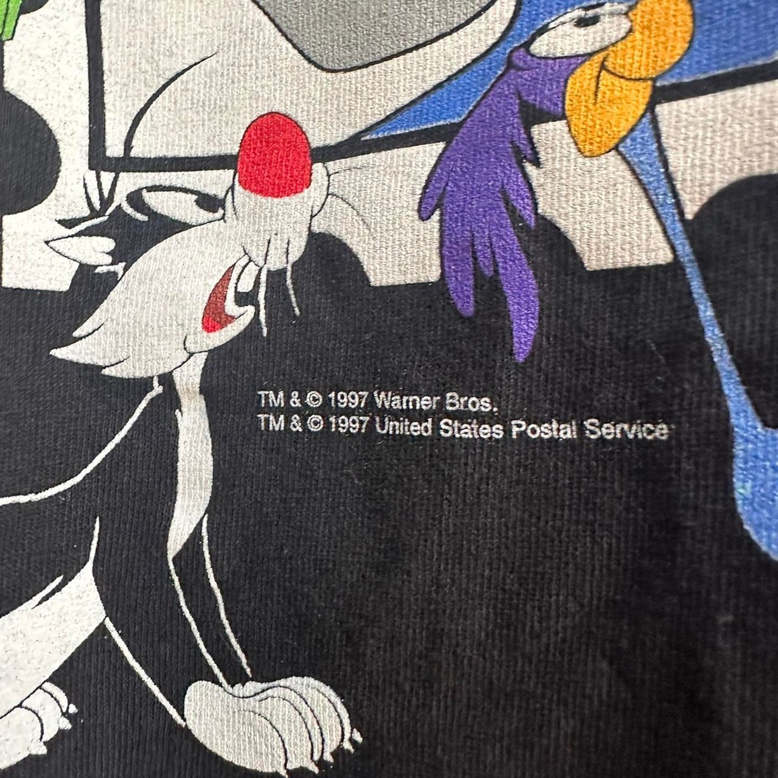 Cartoon Network × Vintage Vintage 1997 Looney Tunes Stamp Shirt Size US XL / EU 56 / 4 - 5 Thumbnail
