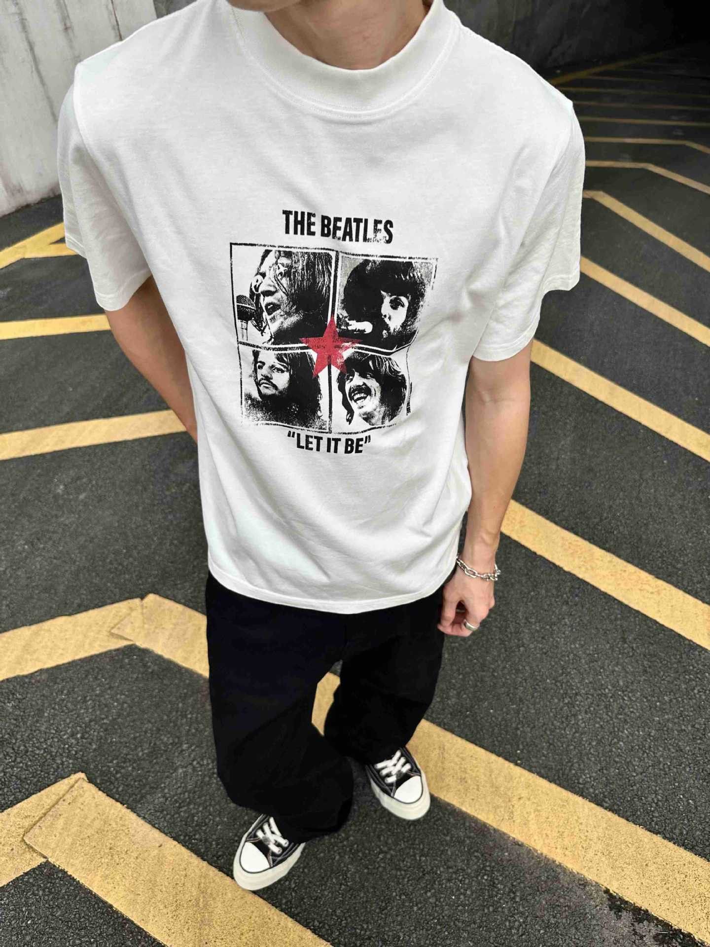 Japanese Brand Vintage washed distressed band print crew neck T-shirt Size US M / EU 48-50 / 2 - 1 Thumbnail