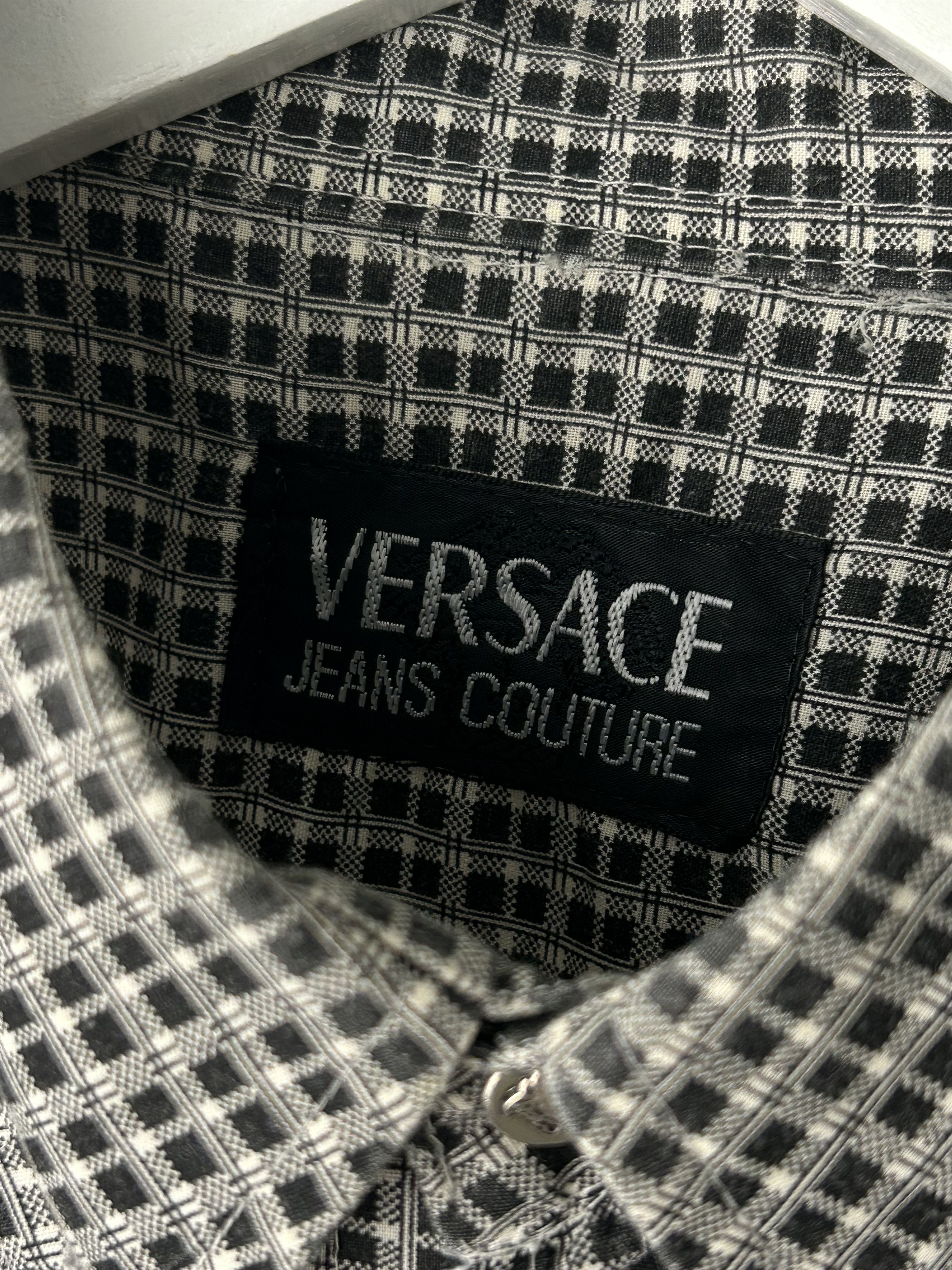Versace Jeans Couture VERSACE COLLECTION Checked Button-Up Shirt (Medusa Buttons) Size US M / EU 48-50 / 2 - 4 Thumbnail