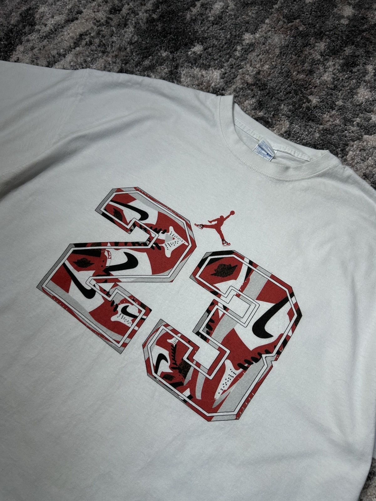 Jordan Brand × Nike Vintage Chicago Bulls Tee / XXL Size US XXL / EU 58 / 5 - 3 Thumbnail