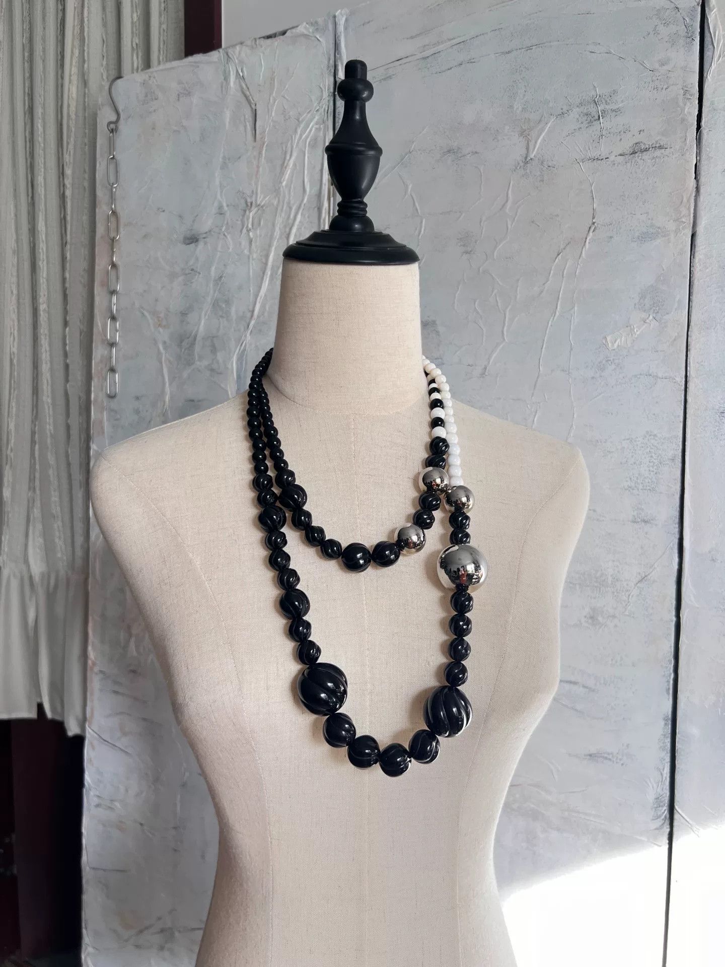 Vivienne Tam VIVIENNETAM Yin-Yang Beaded Necklace Set Size ONE SIZE - 1 Thumbnail