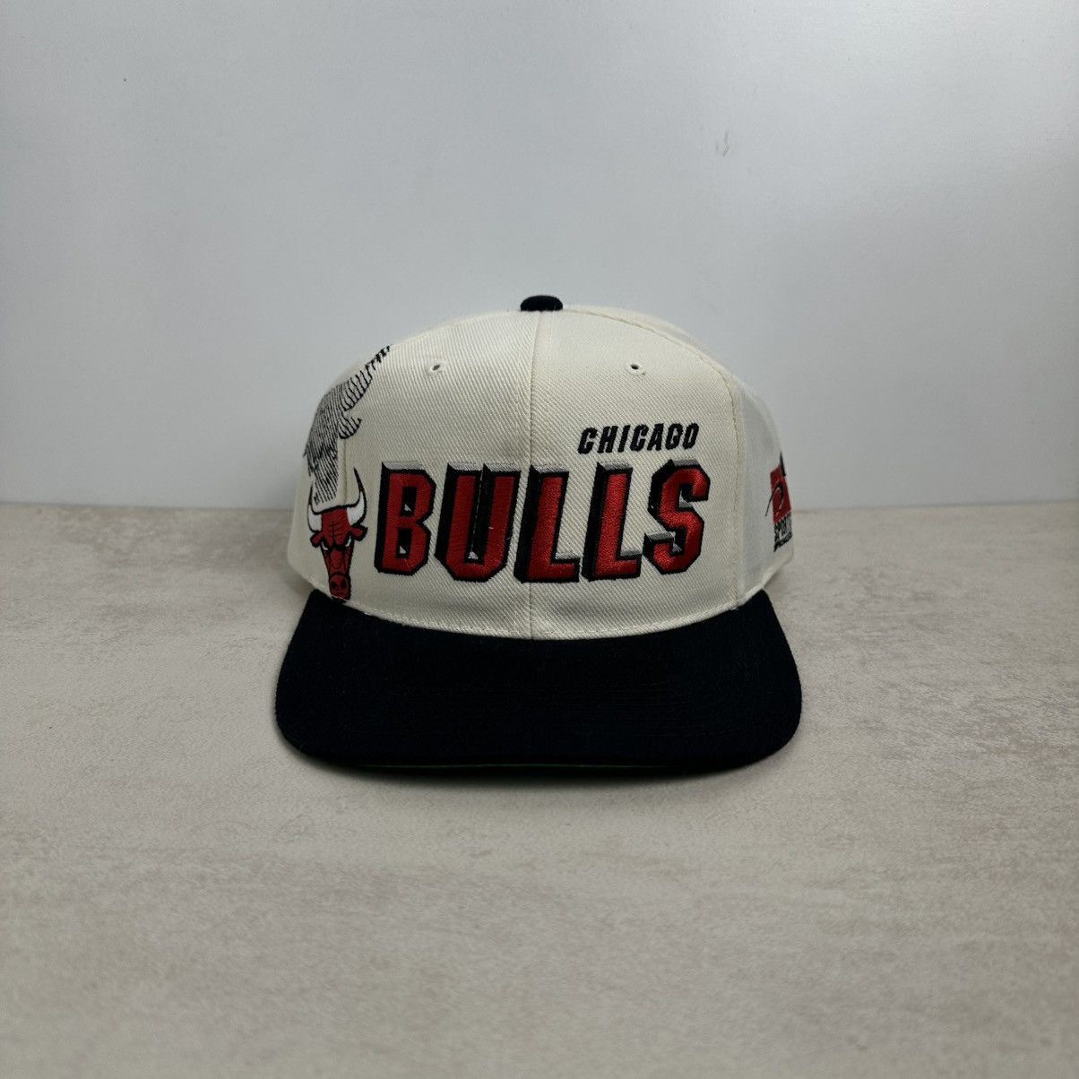 Sports Specialties Vintage Hat Chicago Bulls Shadow Sports Specialties Size ONE SIZE - 1 Thumbnail