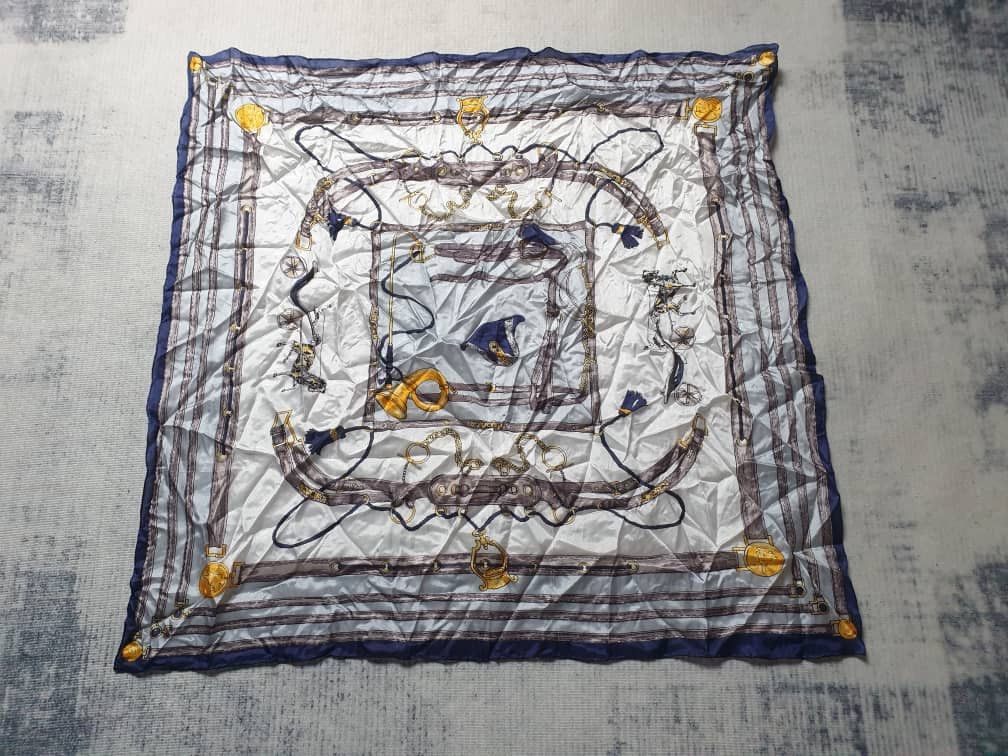 Japanese Brand Unnamed baroque style white colour scarves Size ONE SIZE - 4 Thumbnail