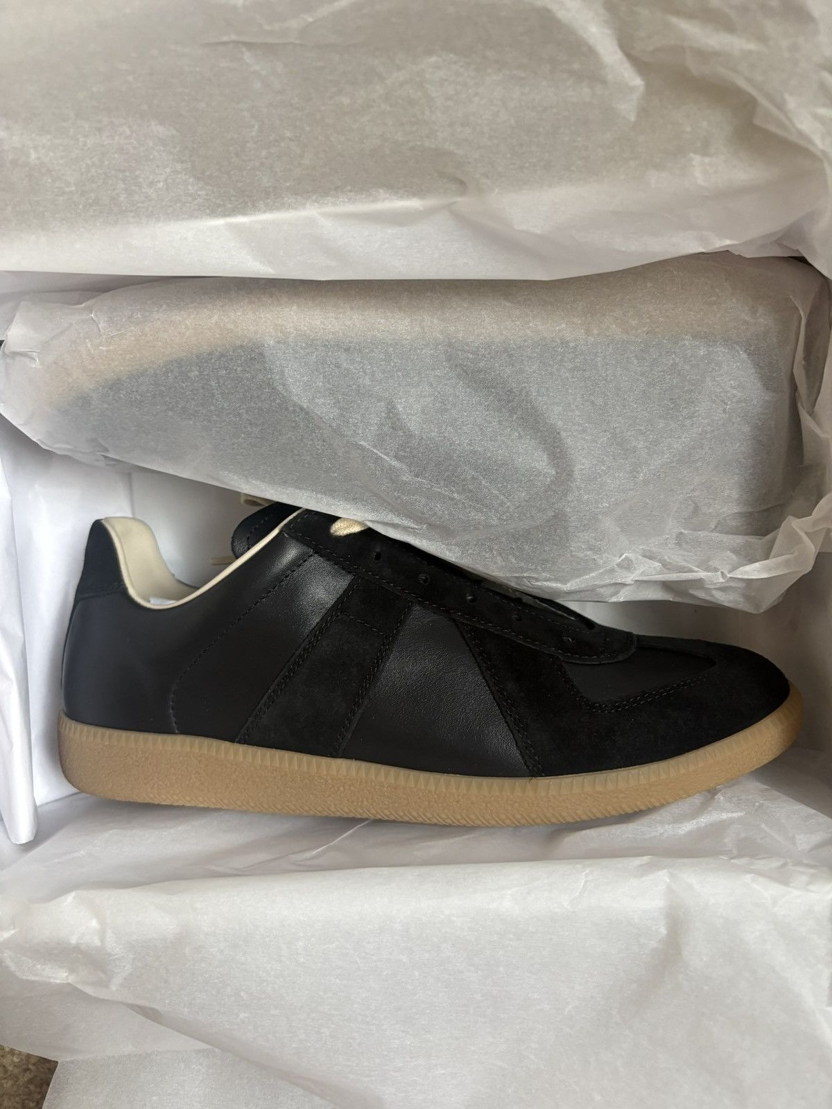 Maison Margiela Maison Margiela Replica GAT Size US 8.5 / EU 41-42 - 1 Thumbnail