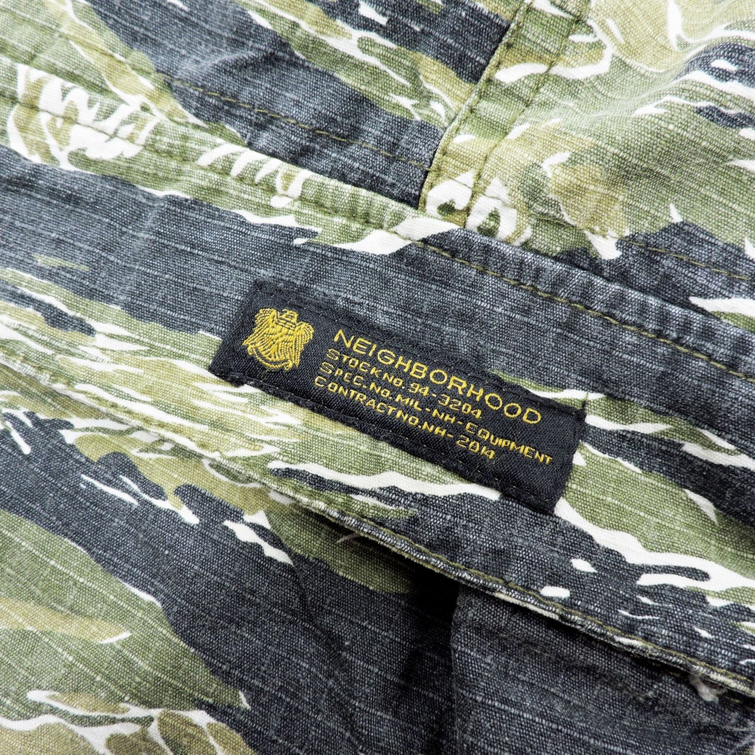 Neighborhood NEIGHBORHOOD TIGER STRIPES PATTERN COMBAT CARGO SHORT PANTS Size US 32 / EU 48 - 11 Thumbnail