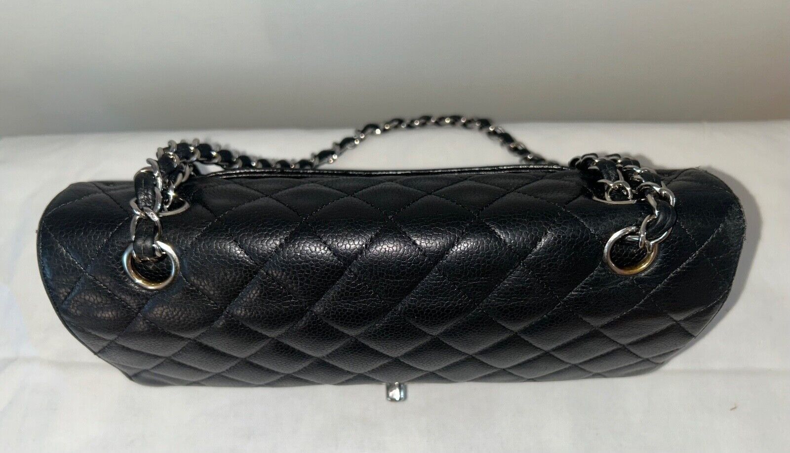 Chanel CHANEL Medium Double Flap Quilted Caviar Leather Bag Black Size ONE SIZE - 5 Thumbnail