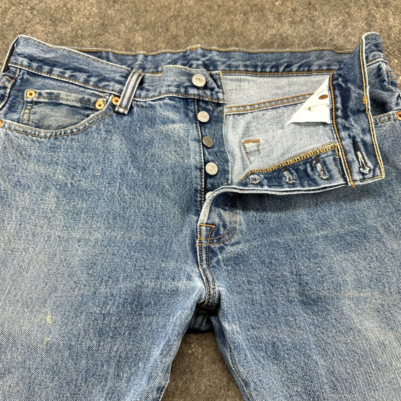 Levi's Levi's 501 Jeans Men 34x30 Regular Medium Wash Distressed Denim Straight Button Jeans Mens Regular Fit Vintage Retro Style - Levi's 501 Series Size US 34 / EU 50 - 2 Thumbnail