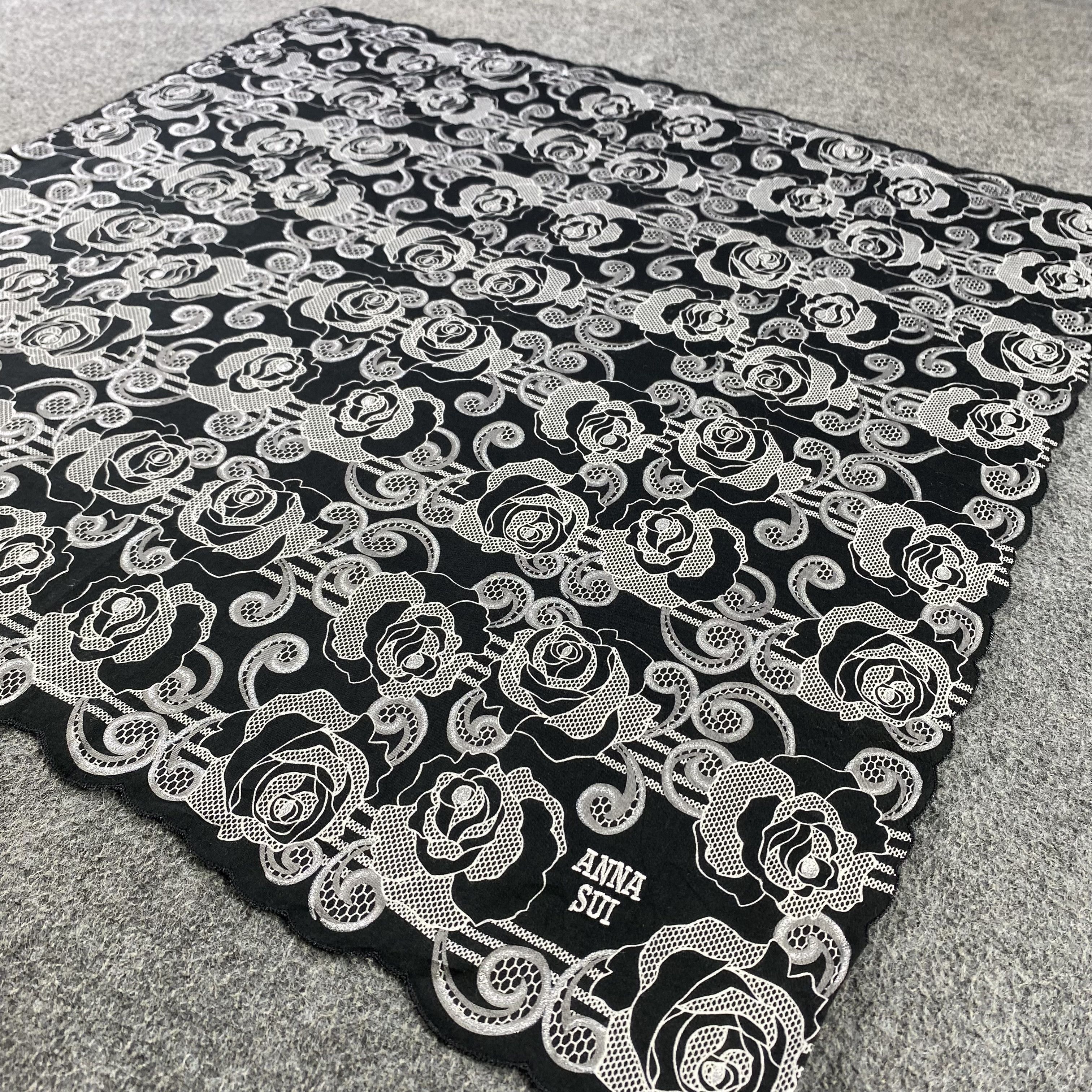 Anna Sui × Vintage Anna Sui Handkerchief/Neckerchief/Bandana HC760 Size ONE SIZE - 2 Thumbnail