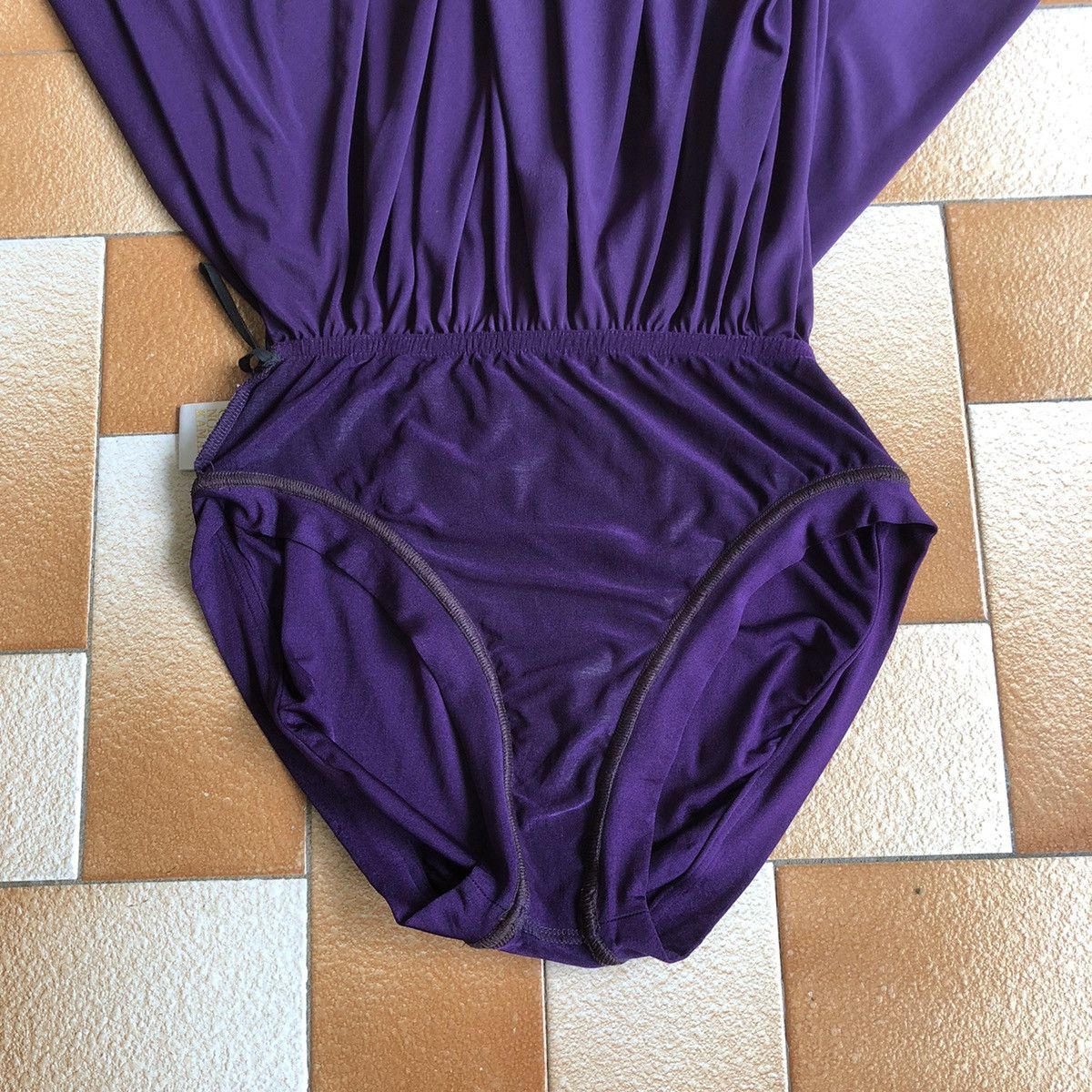 Norma Kamali OMO NORMA KAMALI chiffon mini skirt Size 27" / US 4 / IT 40 - 5 Thumbnail