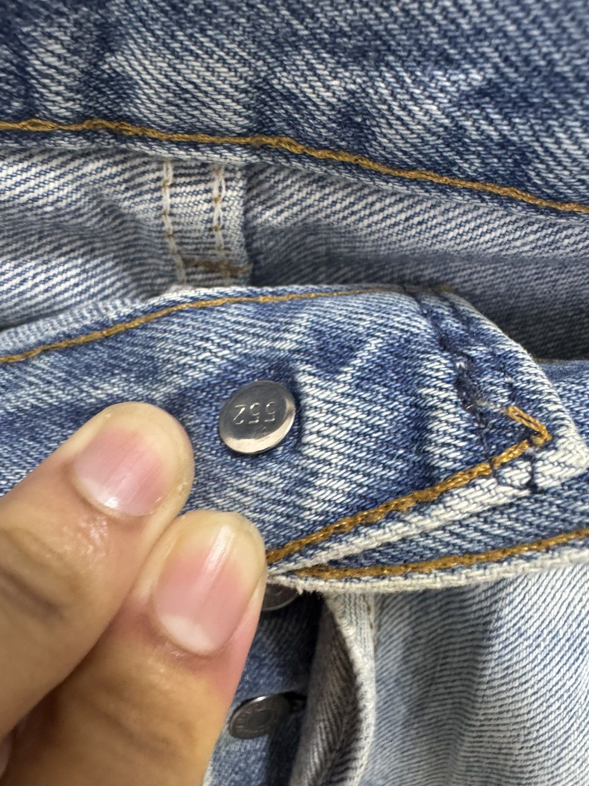Levi's × Vintage LEVIS 501XX MADE IN USA BUTTON FLY DISTRESSED JEANS Size US 34 / EU 50 - 7 Thumbnail