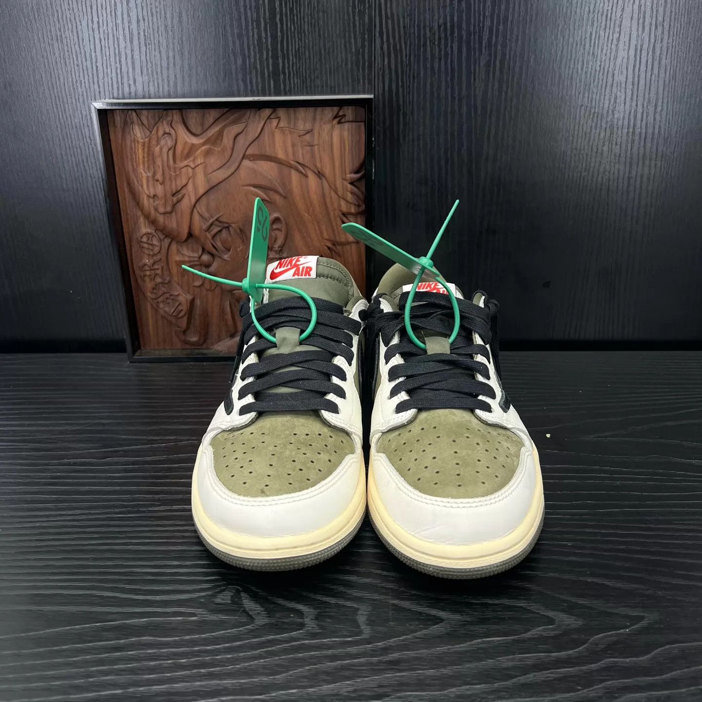 Nike Air Jordan 1 Low TS Olive Khaki Like New Size US 8.5 / EU 41-42 - 6 Thumbnail