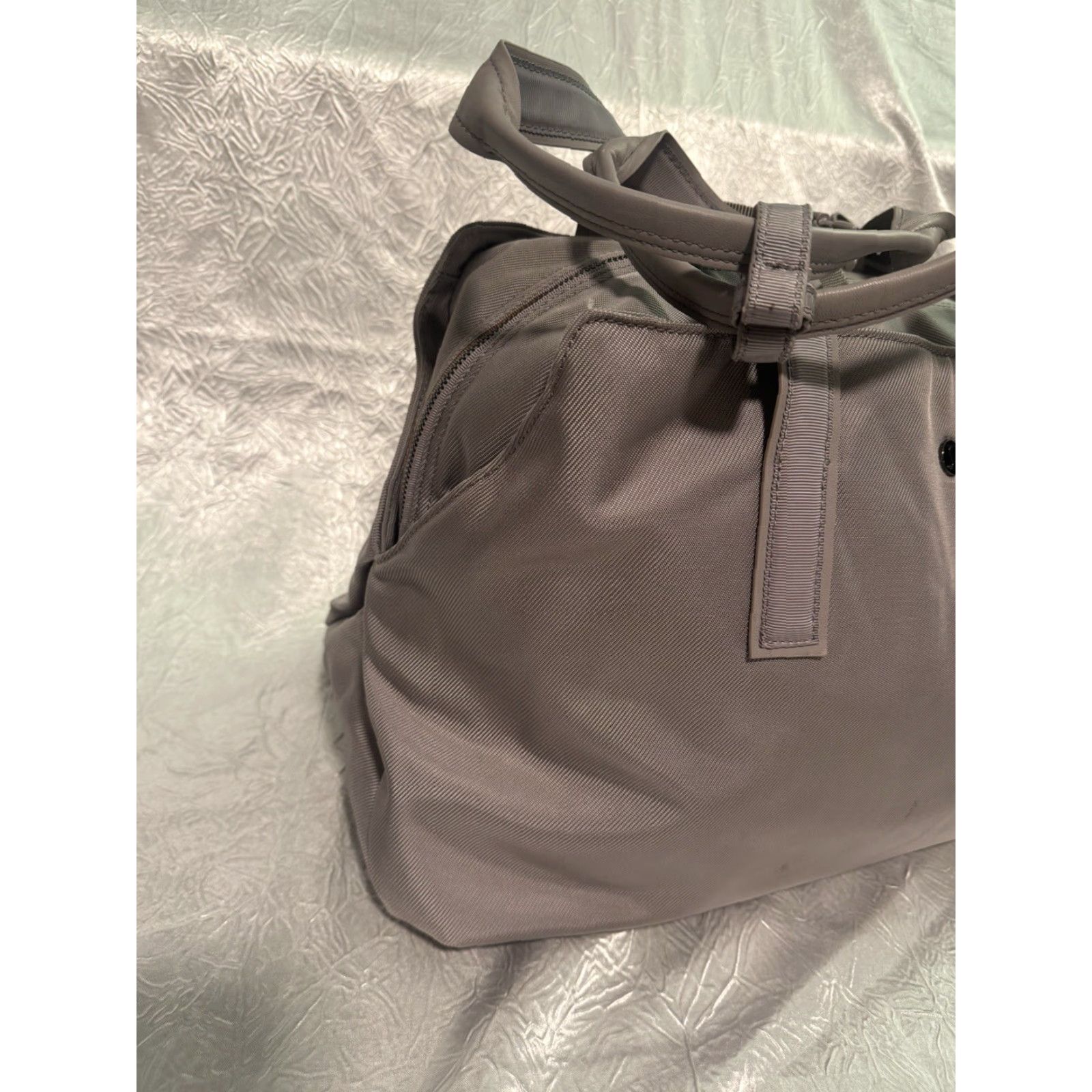 Lululemon LULULEMON Athletica Shoulder Bag Weekend Bag Duffle Large Unisex Adults Grey Cotton with Thermoplastic Size ONE SIZE - 2 Thumbnail