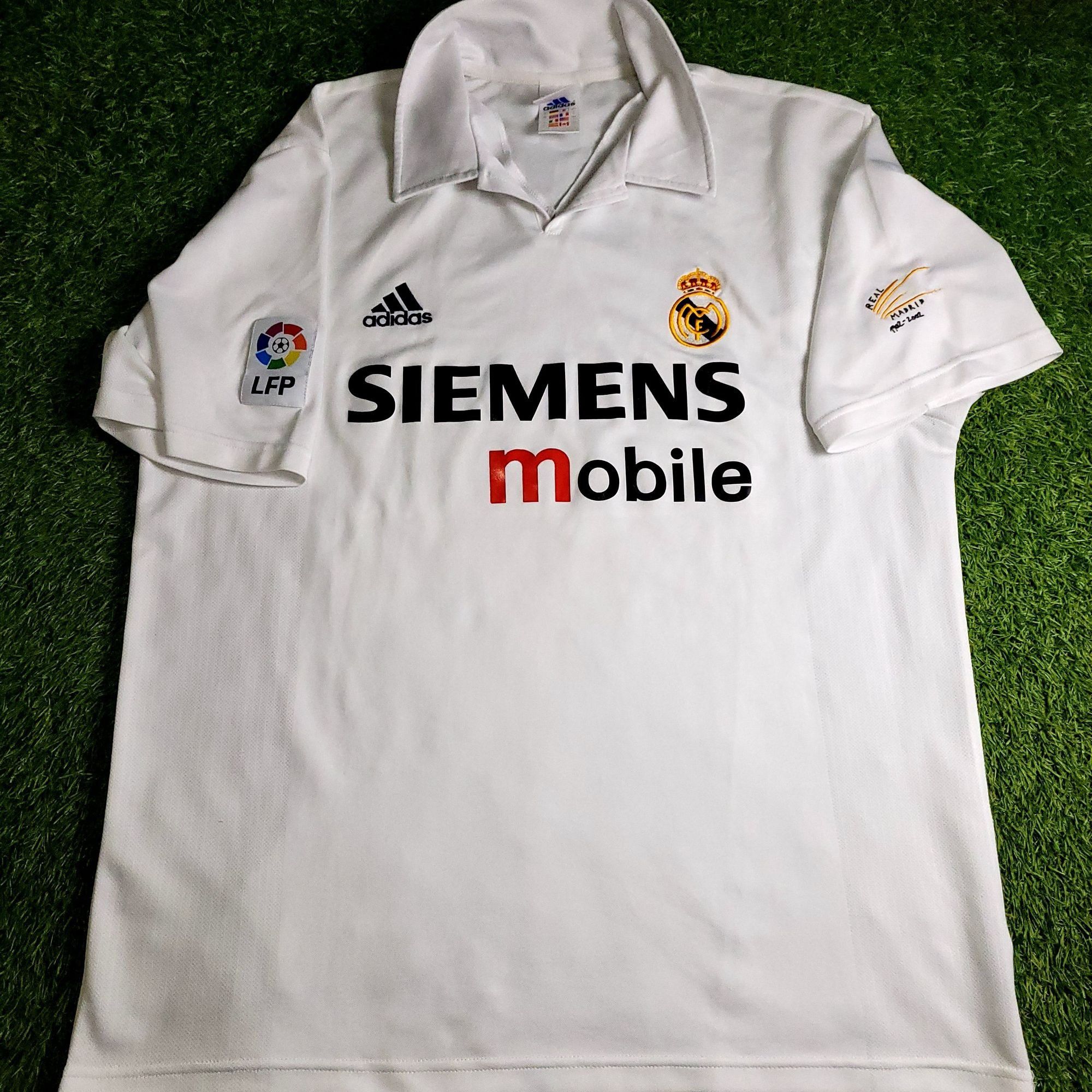 Adidas Ronaldo Real Madrid CENTENARY DEBUT 2002 2003 Soccer Jersey Size US L / EU 52-54 / 3 - 2 Thumbnail