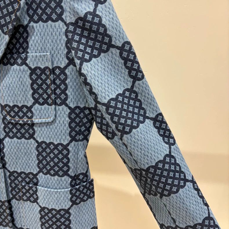 Louis Vuitton Louis Vuitton SS24 plaid print single-breasted blazer jack Size S / US 4 / IT 40 - 4 Thumbnail