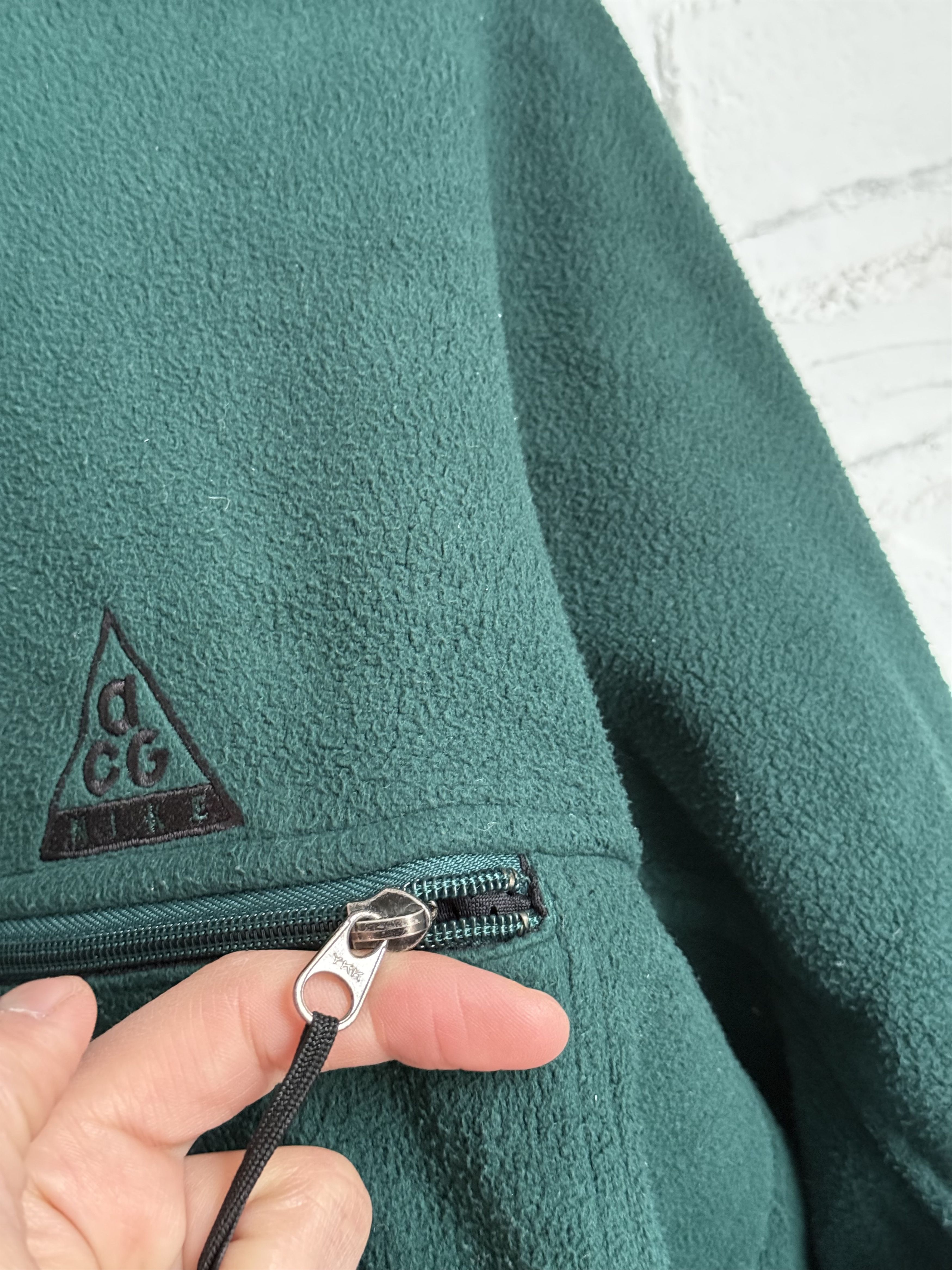 Nike ACG Vintage 90s Nike ACG Fleece jacket bottle green Size US L / EU 52-54 / 3 - 7 Thumbnail