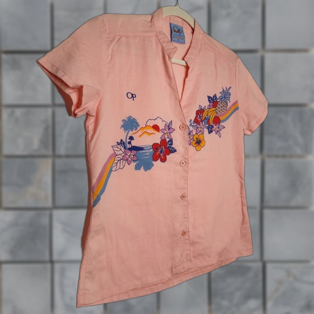 Ocean Pacific VINTAGE Ocean Pacific Button Shirt Womens Hawaii Surf Surfing Beach Coastal Ocean Pacific Shirt Womens M Multi Coastal 90s Girlfriends? Size M / US 6-8 / IT 42-44 - 1 Thumbnail