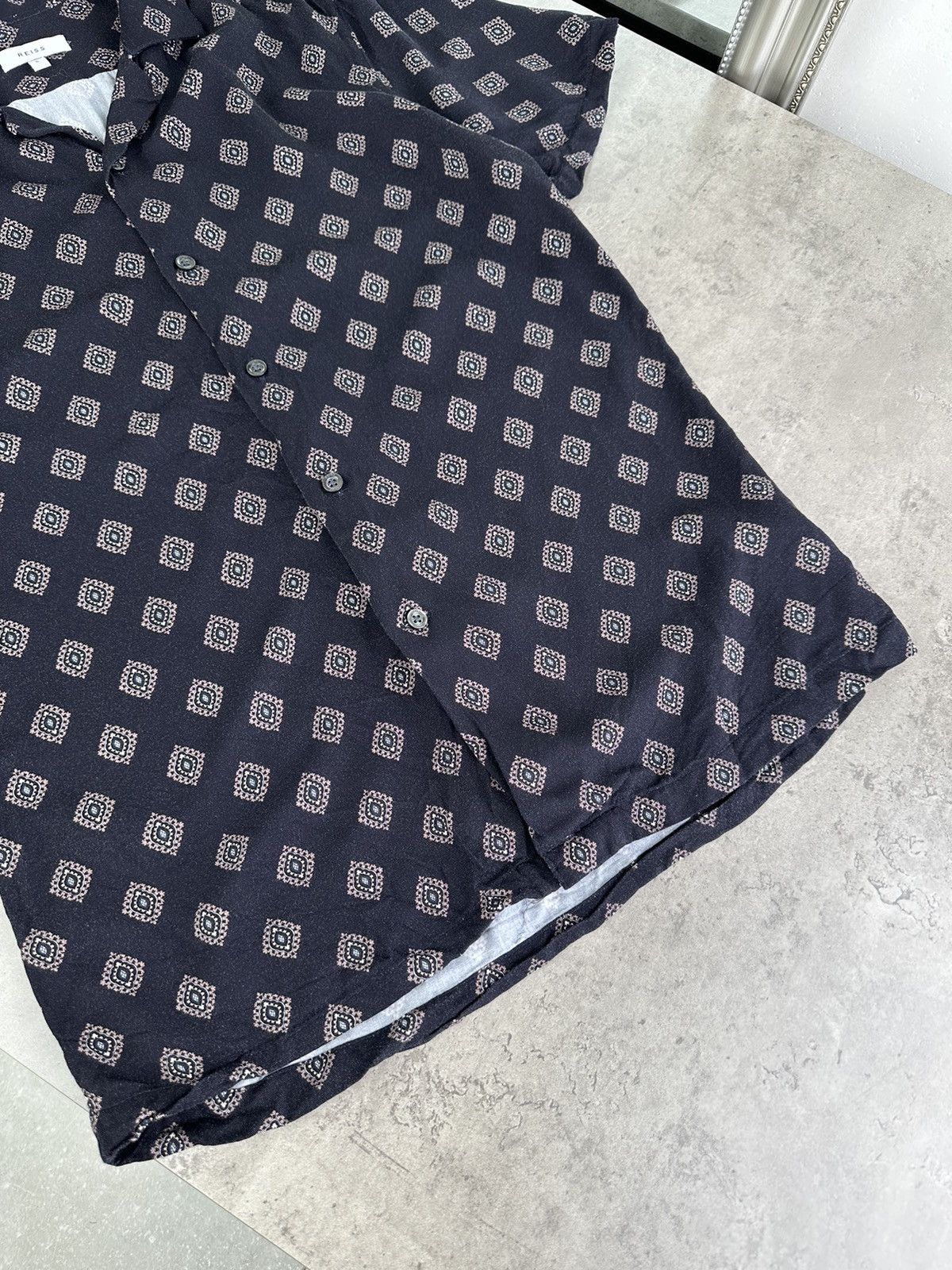 Reiss Reiss Shirt Short Sleeve Size US S / EU 44-46 / 1 - 5 Thumbnail