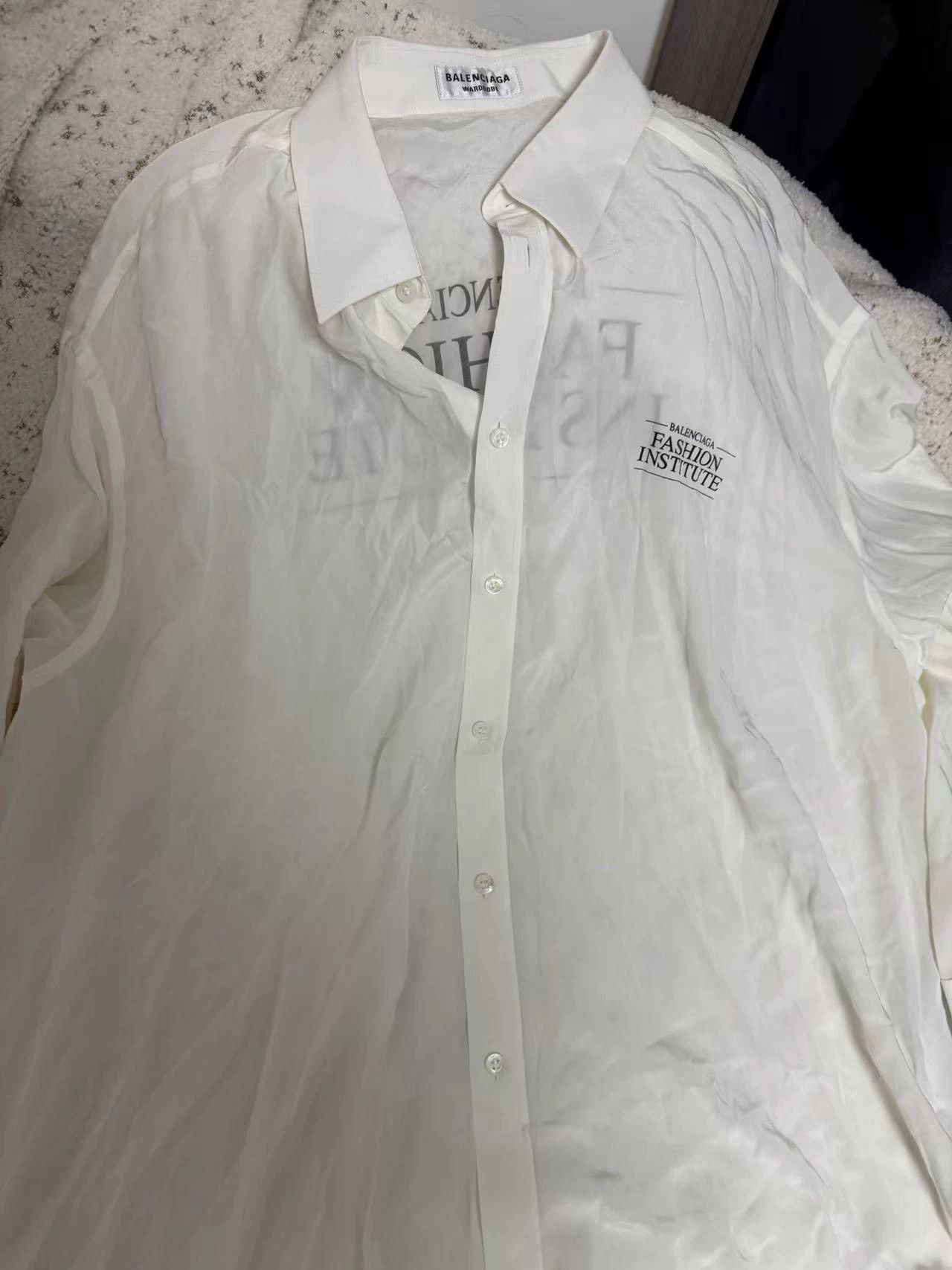 Balenciaga Balenciaga Silk Shirt 99% New Size US XXS / EU 40 - 1 Thumbnail