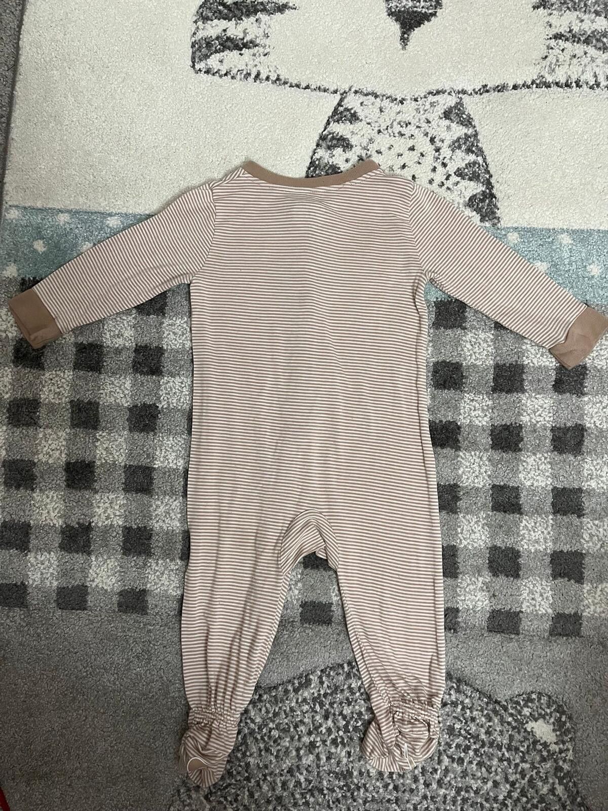 Nike Nike Baby Bamboo Footed Sleeper 9M Zip Onesie Soft Stretch Size ONE SIZE - 5 Thumbnail