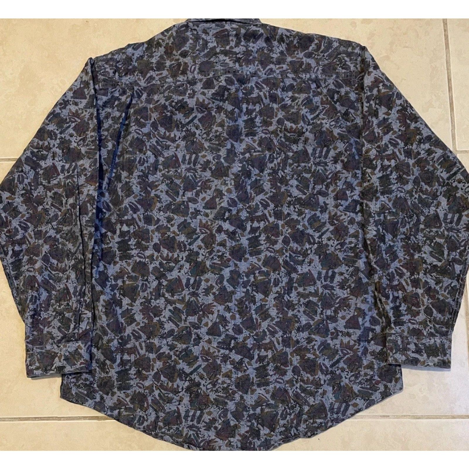 Gotcha Vtg 90s Abstract Art All Over Print Shirt S Polo Long Sleeve Blue Mens Gotcha Surf Beach Grunge 80s Vaporwave Aztec OSS Size US S / EU 44-46 / 1 - 2 Thumbnail