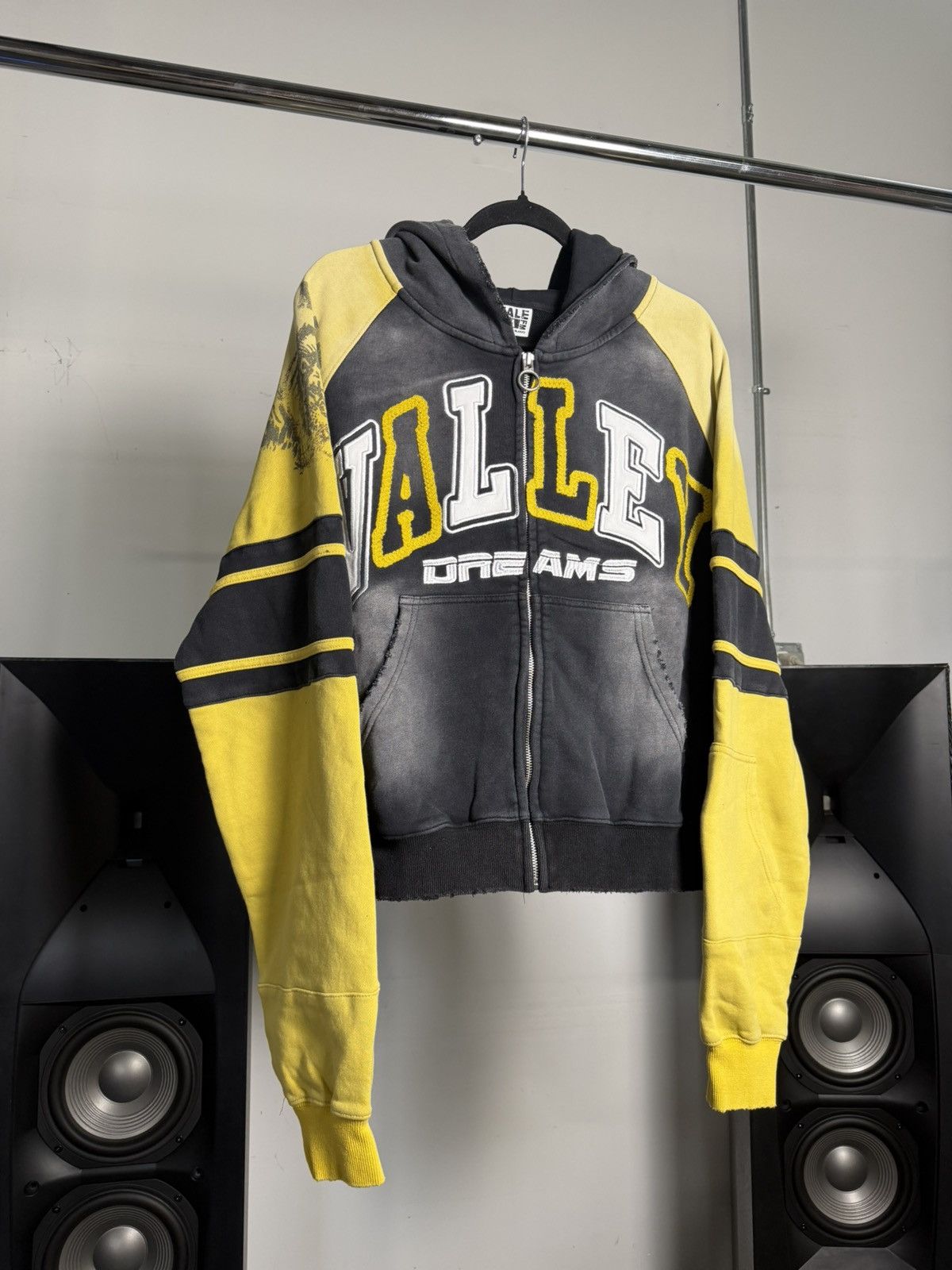 Vale Vale Forever Lethal Zip Up 'Black/Yellow' Size US S / EU 44-46 / 1 - 1 Thumbnail