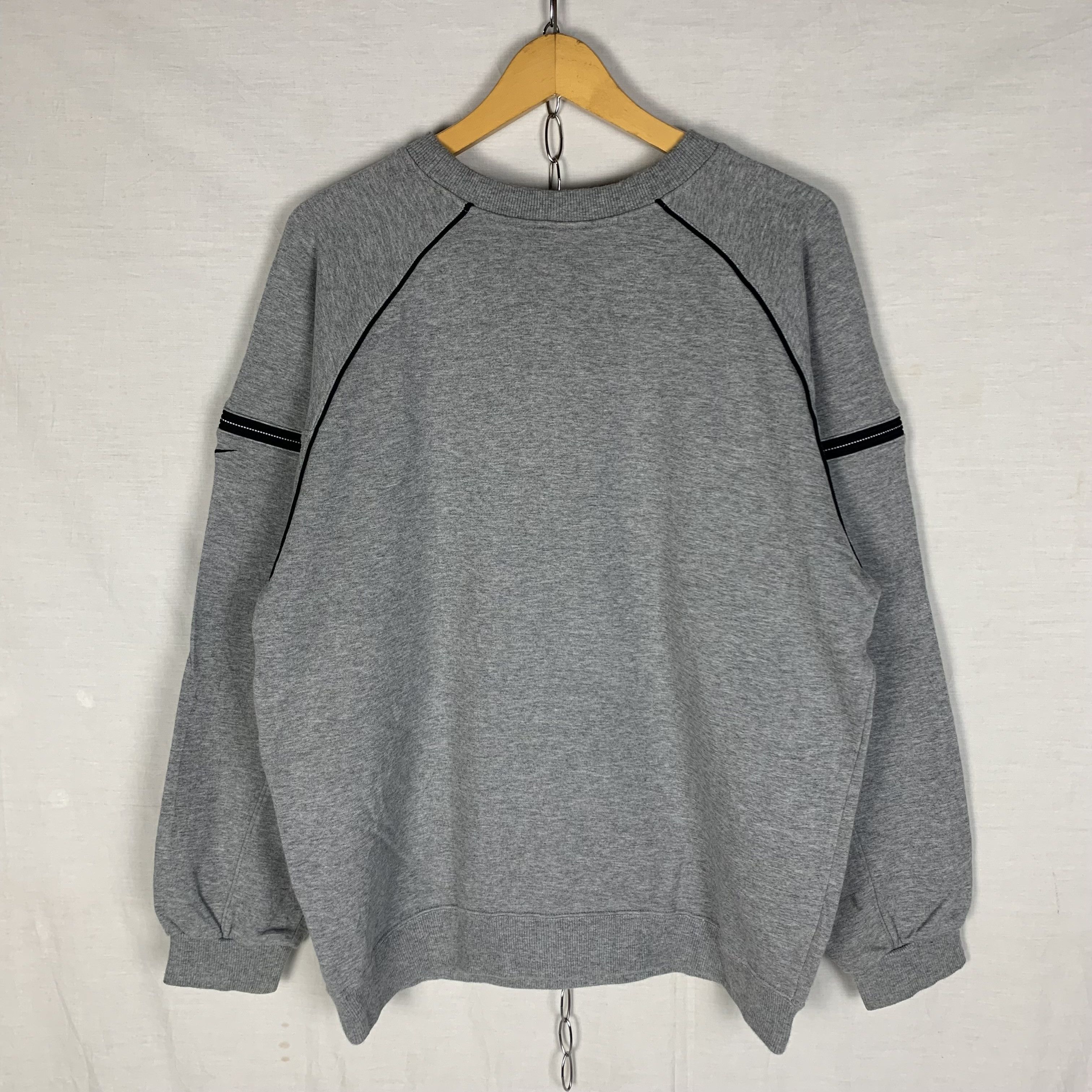Nike Nike y2k Sweatshirt Crewneck Size US XL / EU 56 / 4 - 3 Thumbnail