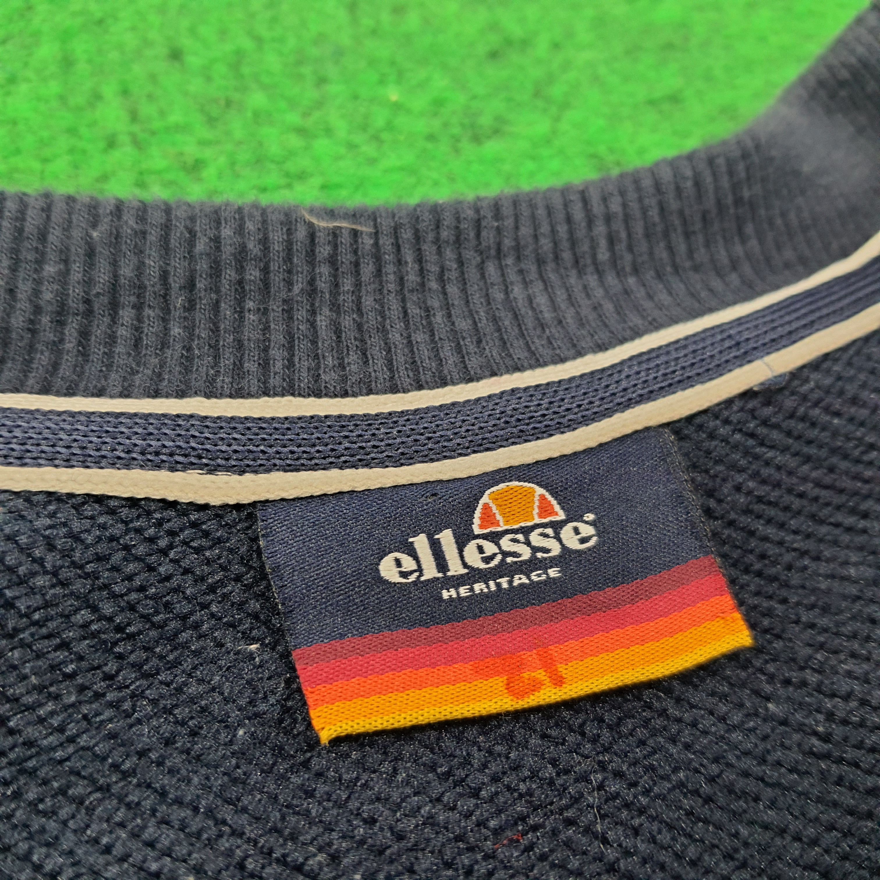 Ellesse Vintage Ellesse Italian Sportwear Raglan Sweatshirt C263N3 Size US L / EU 52-54 / 3 - 5 Thumbnail