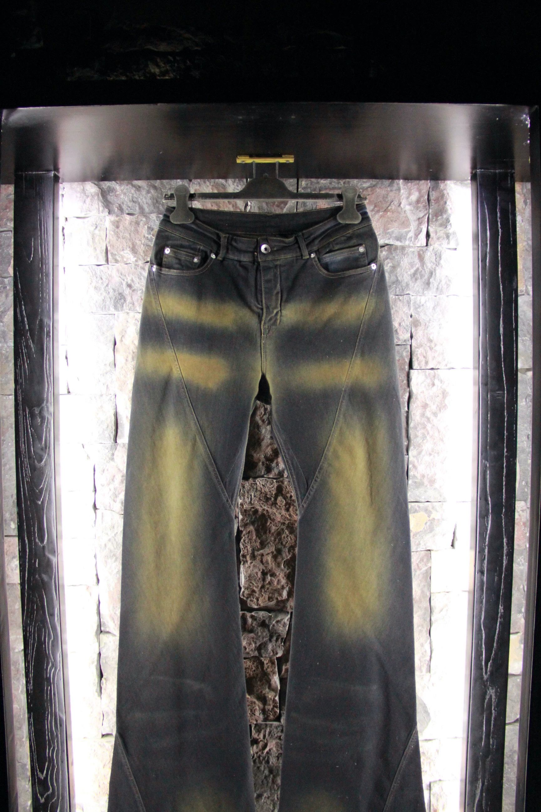 Rick Owens Rick Owens White Casual Pants Men 31 Size US 31 - 1 Thumbnail