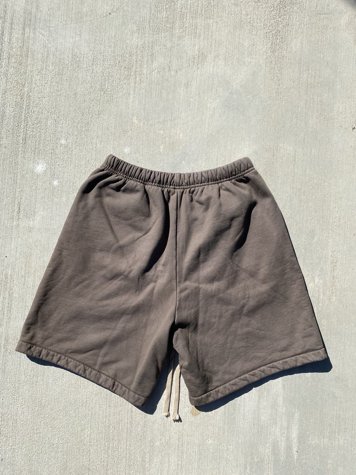 Fear of God Fear of God 8th Collection Sweatshort Small Olive Retail$505 Size US 32 / EU 48 - 6 Thumbnail