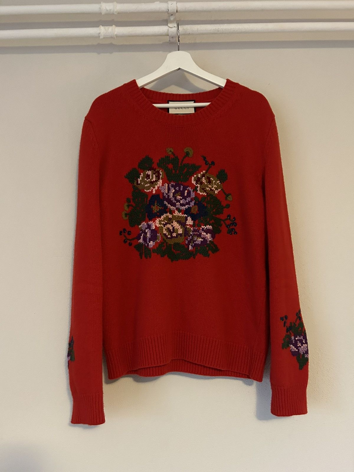 Gucci Red Floral Jacquard Knit Sweater Size US L / EU 52-54 / 3 - 2 Thumbnail